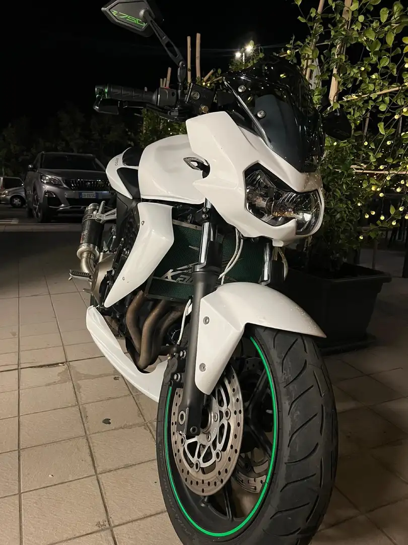 Kawasaki Z 750 sport Beyaz - 1