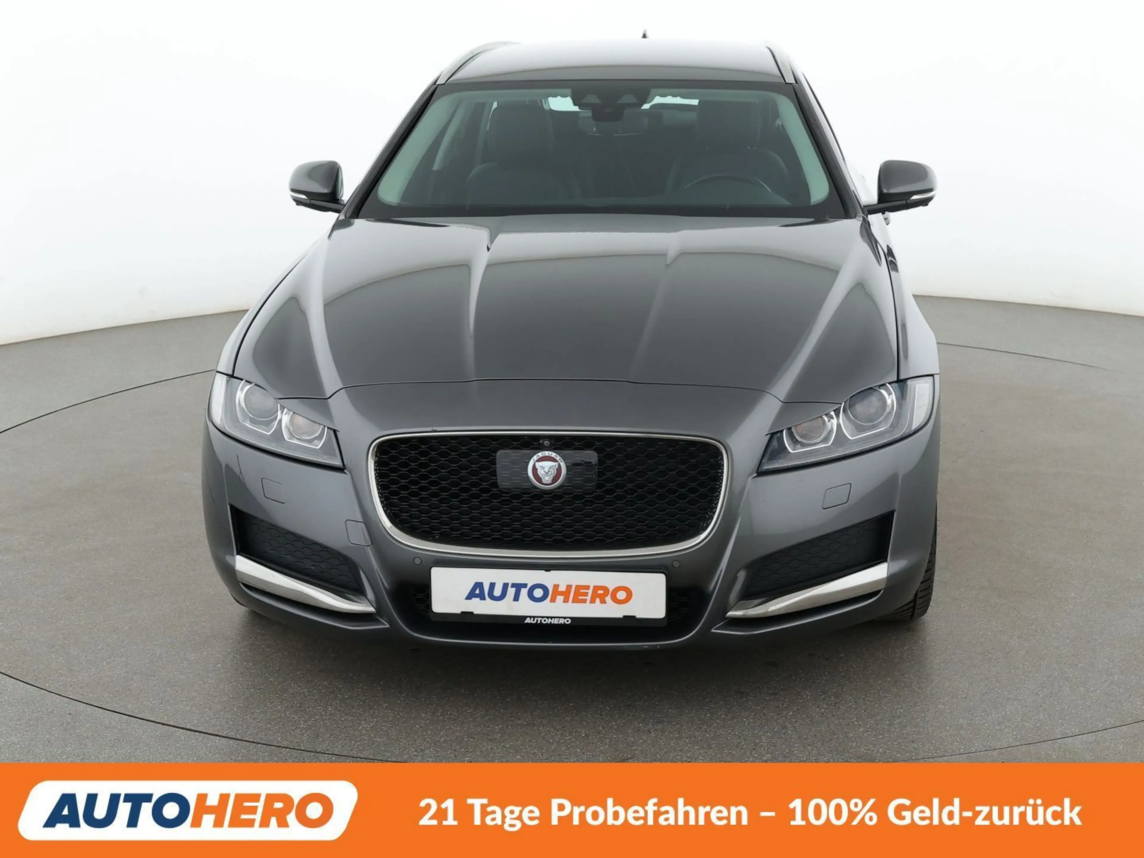 Jaguar XF E-Performance Portfolio Aut.*NAVI*TEMPO*CAM* — photo 9