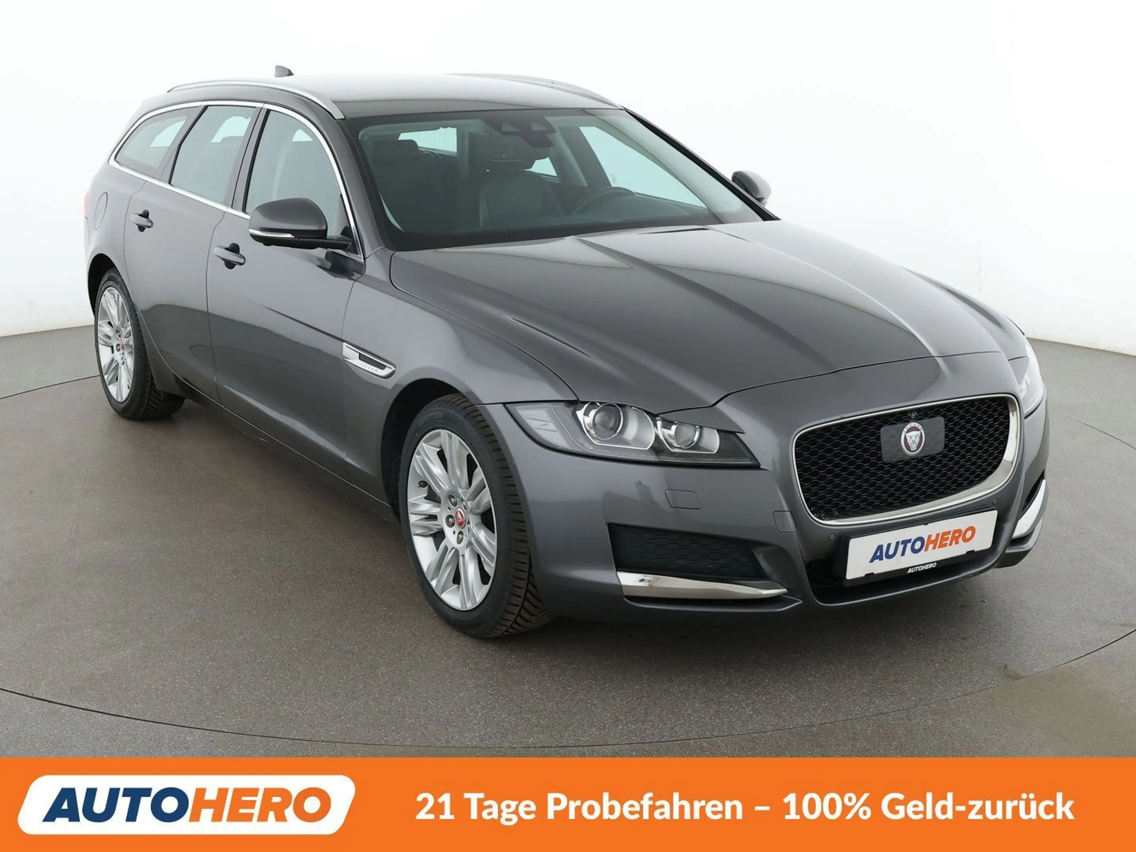 Jaguar XF E-Performance Portfolio Aut.*NAVI*TEMPO*CAM* — photo 8