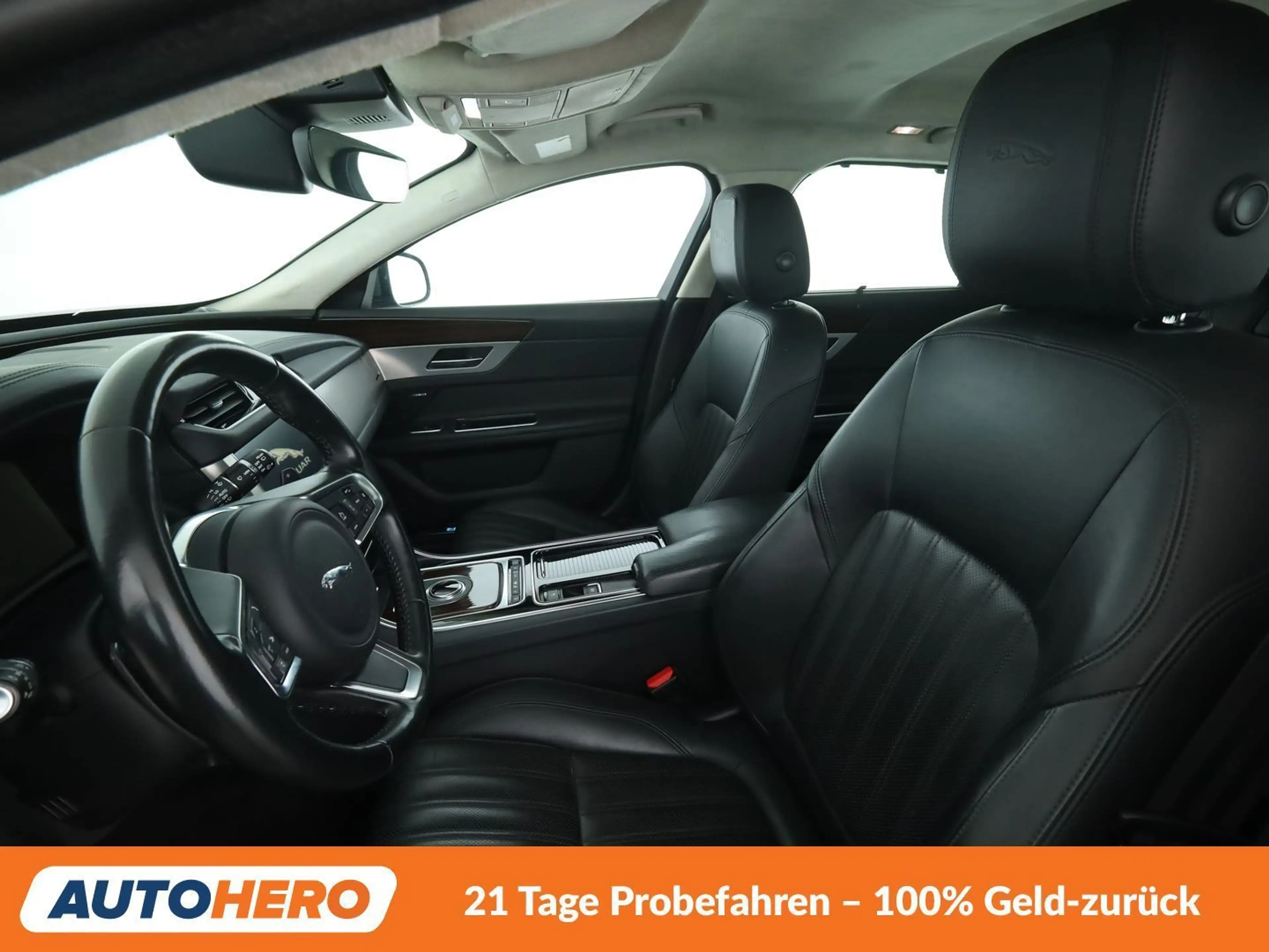 Jaguar XF E-Performance Portfolio Aut.*NAVI*TEMPO*CAM* — photo 10
