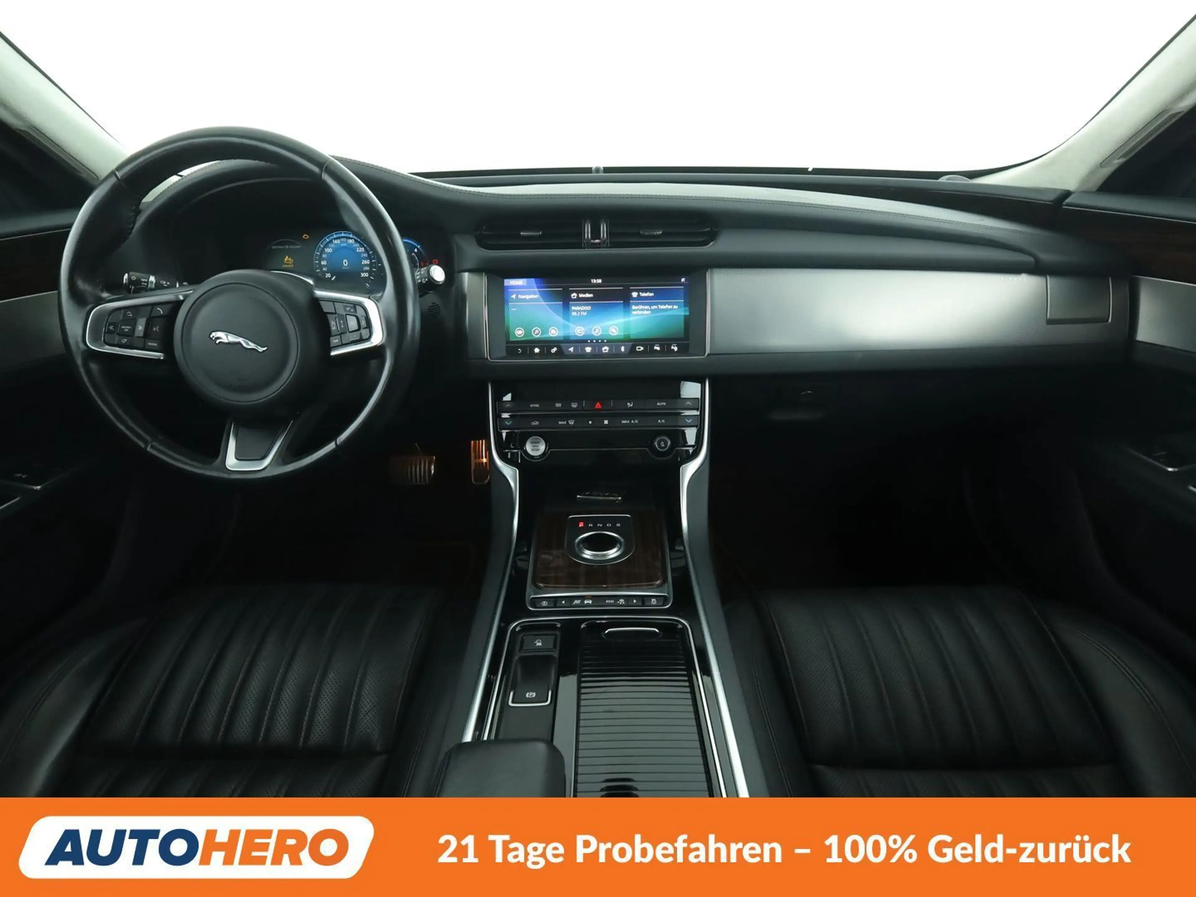 Jaguar XF E-Performance Portfolio Aut.*NAVI*TEMPO*CAM* — photo 12