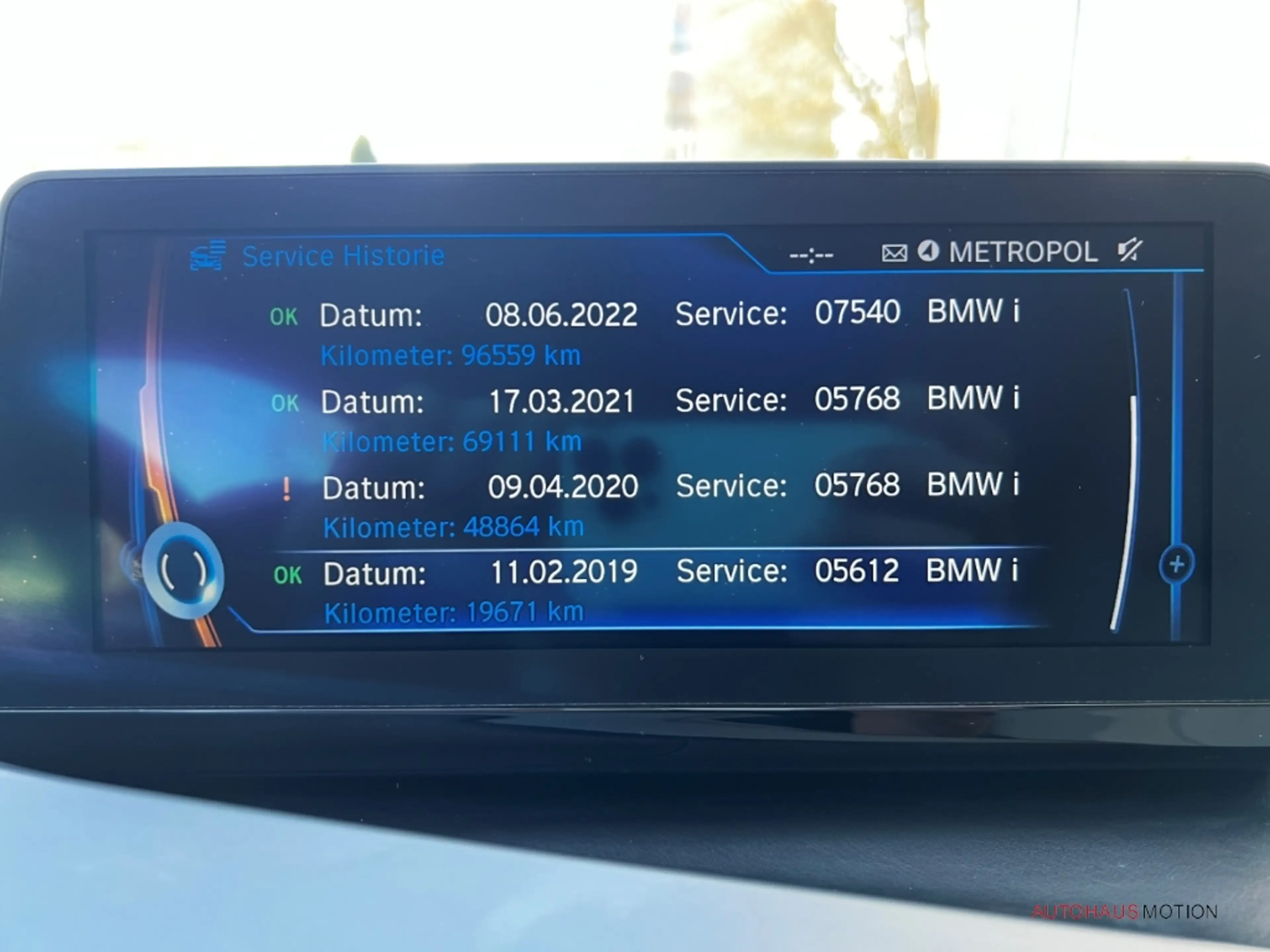 BMW i8 Coupe LED HUD SHZ LEDER KOLLISIONWARNER — photo 19
