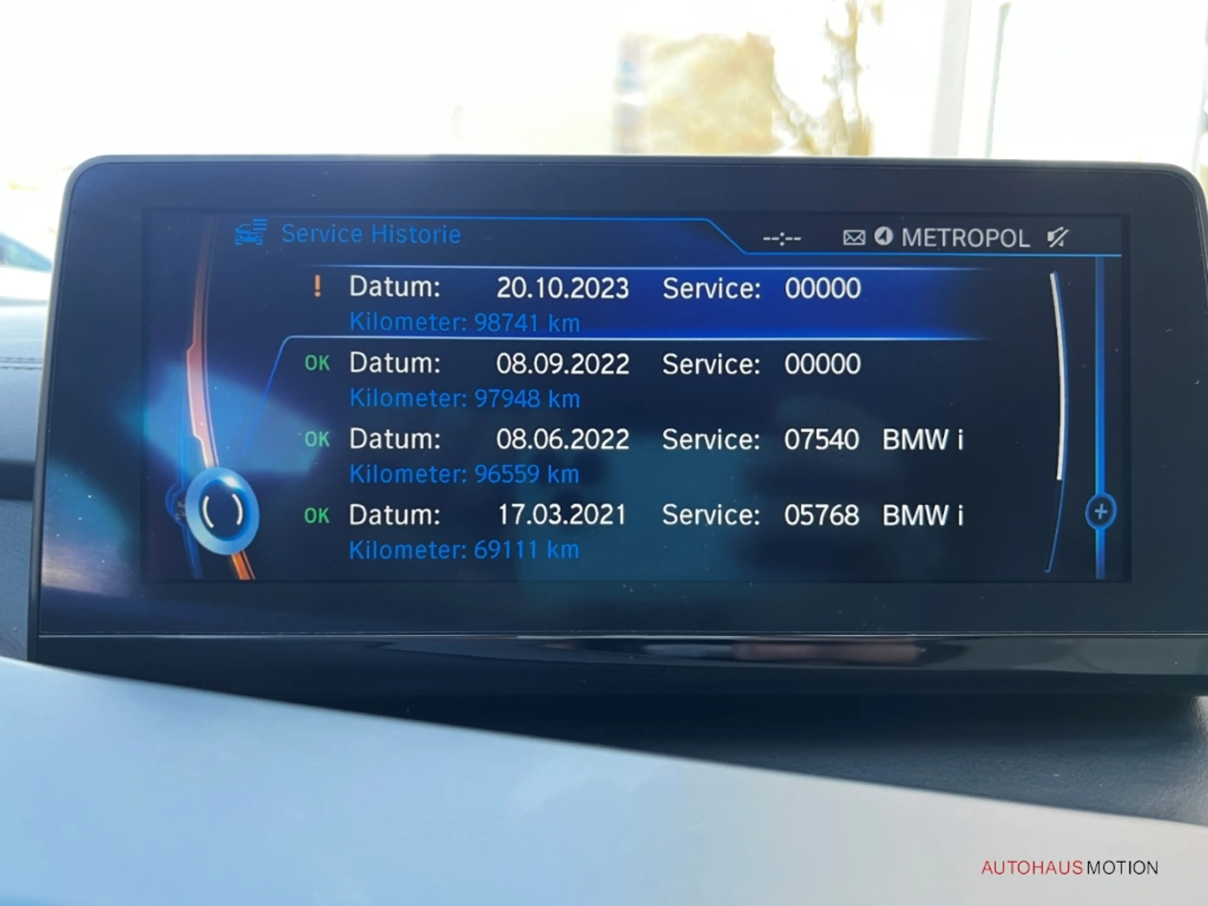 BMW i8 Coupe LED HUD SHZ LEDER KOLLISIONWARNER — photo 20
