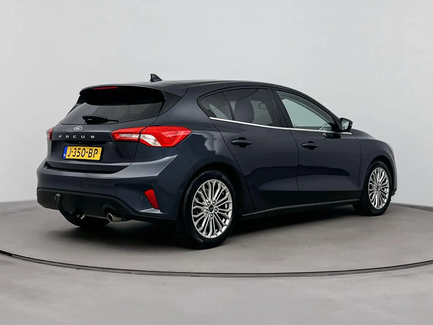 Ford Focus 1.0 EcoBoost Titanium Business | Trekhaak | Winter Blauw - 2