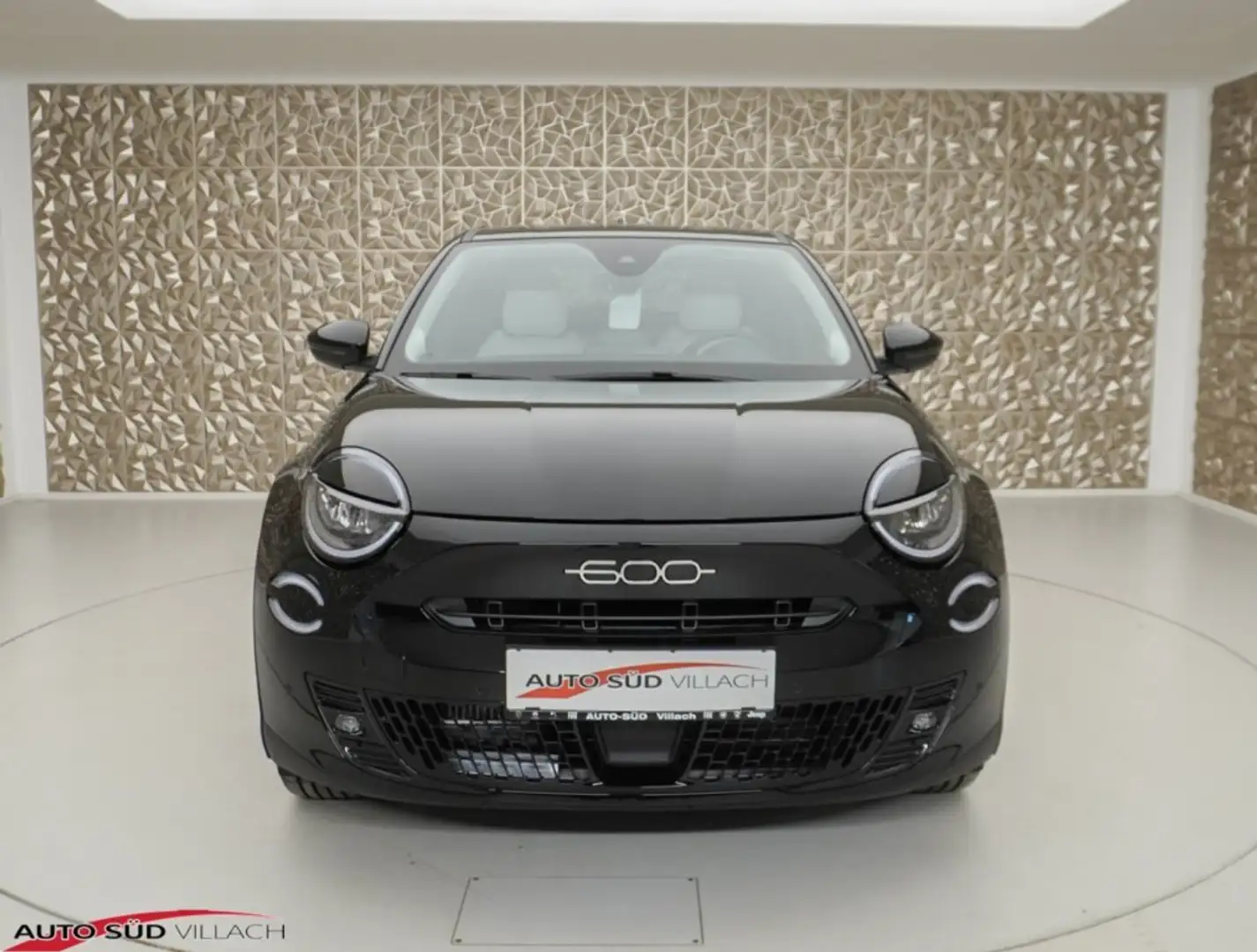 Fiat 600 Hybrid LA PRIMA  110 Schwarz - 2
