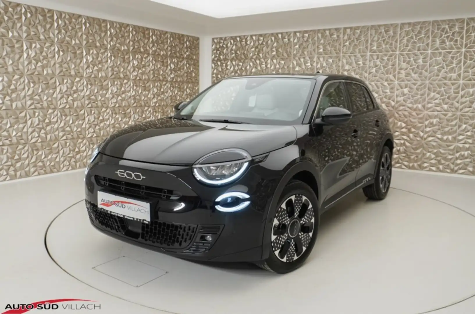 Fiat 600 Hybrid LA PRIMA  110 Schwarz - 1