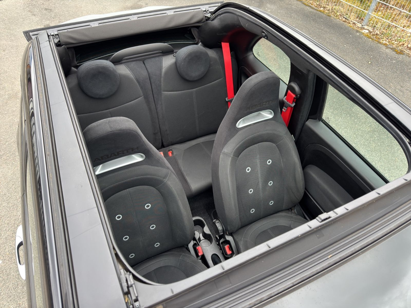 Abarth 595C 1.4 T-Jet MY19 PDC/CARPLAY/DAB/KLIMA — photo 9