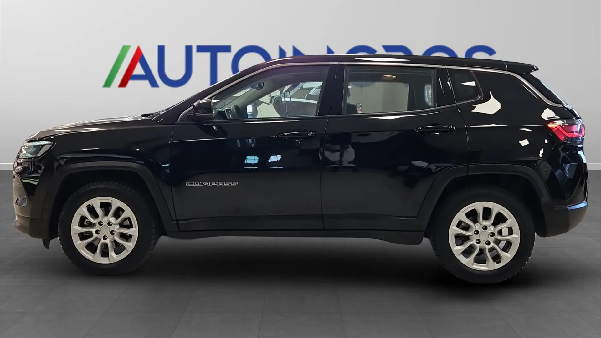 Jeep Compass 1.5 Turbo T4 MHEV Longitude Nero - 2