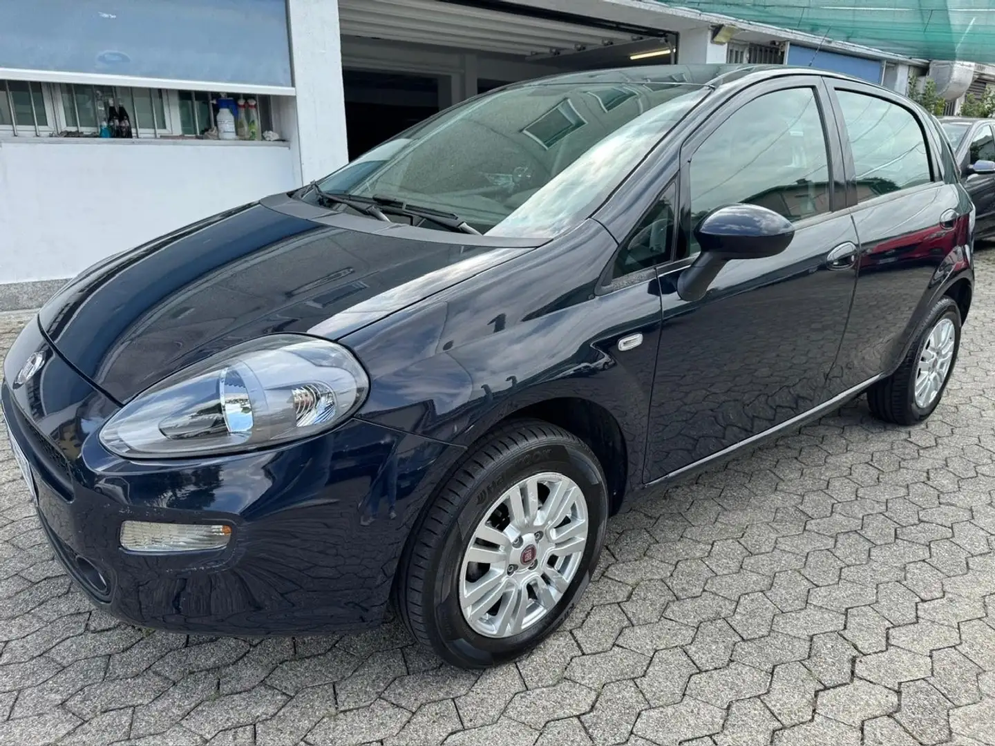 Fiat Punto 1.4 Natural Power Lounge 77CV*EURO5*NEOPATENTATI - 1