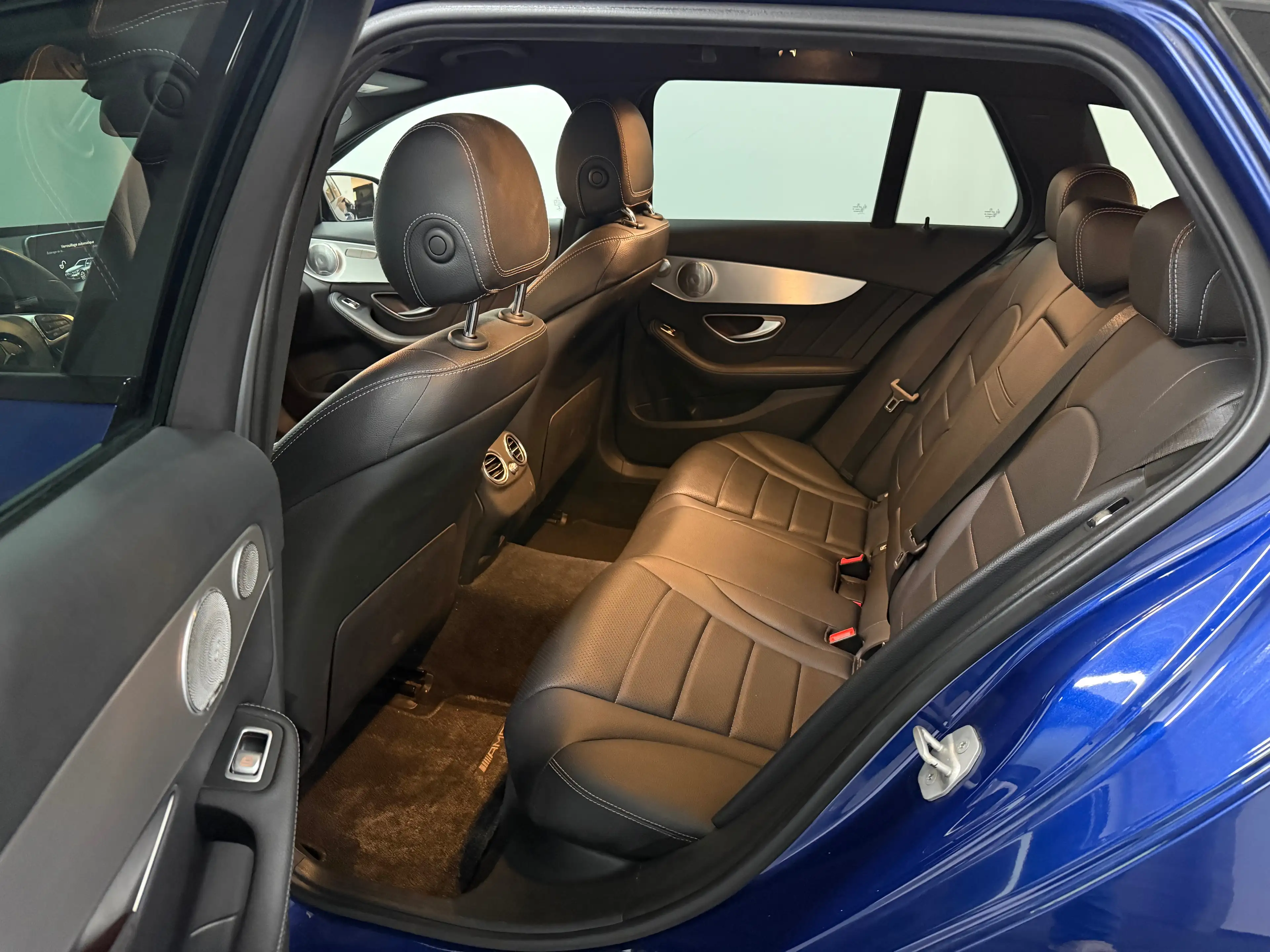 Mercedes-Benz C 200 d PACK AMG - Euro6 - Navi - Carnet — photo 13