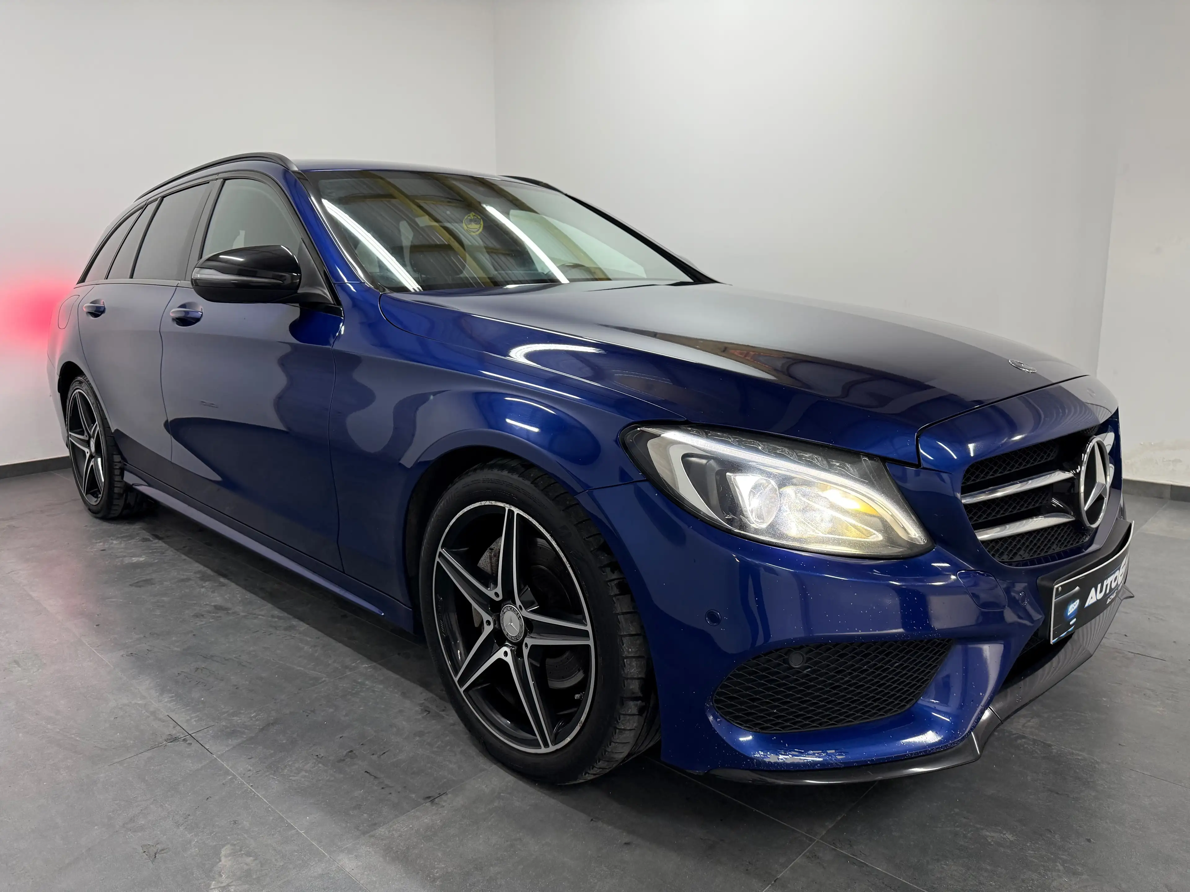 Mercedes-Benz C 200 d PACK AMG - Euro6 - Navi - Carnet — photo 6
