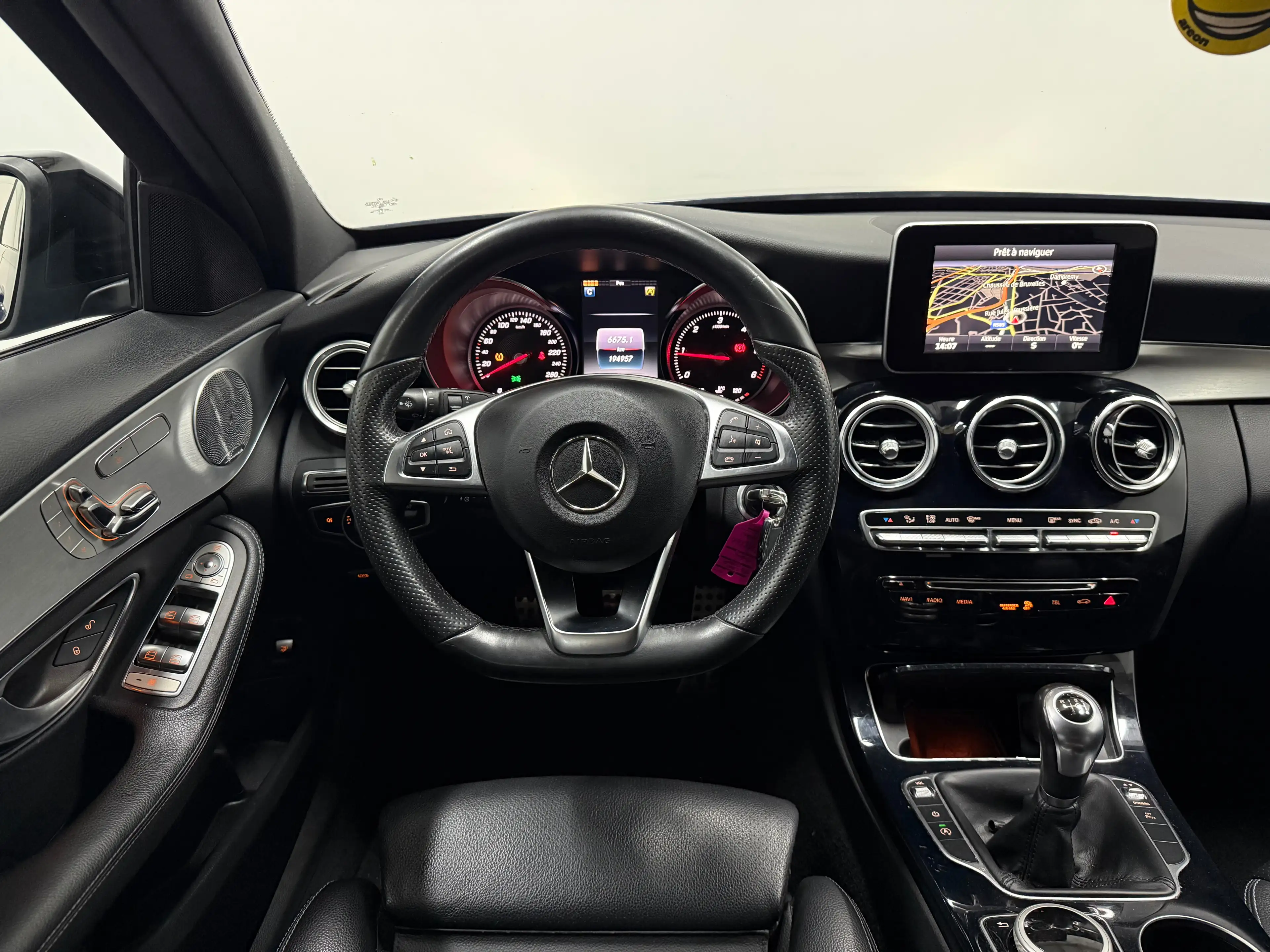 Mercedes-Benz C 200 d PACK AMG - Euro6 - Navi - Carnet — photo 14