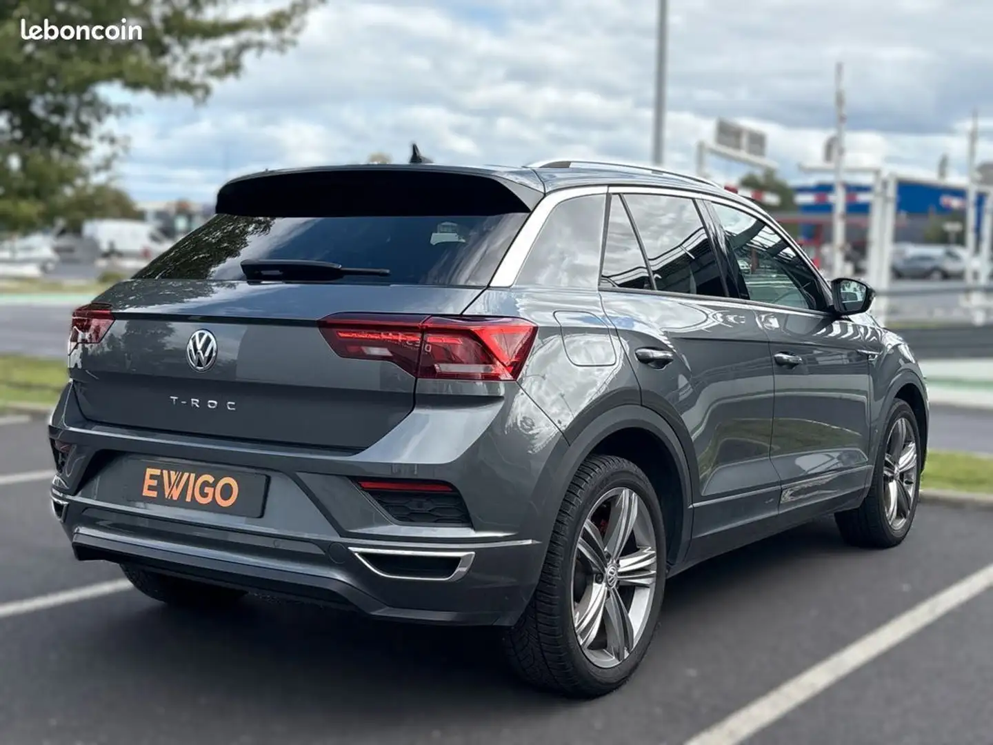 Volkswagen T-Roc 1.5 tsi 150ch evo r-line dsg bva entretien complet Gris - 2