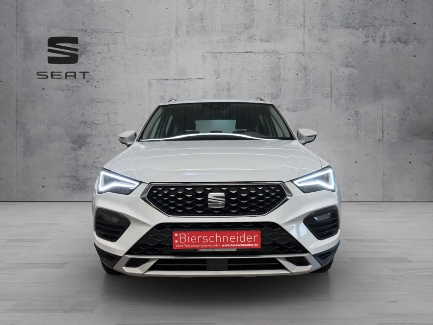 SEAT Ateca 1.5 TSI DSG Xperience AHK FaPa XL eHeck LED Kamera Weiß - 2