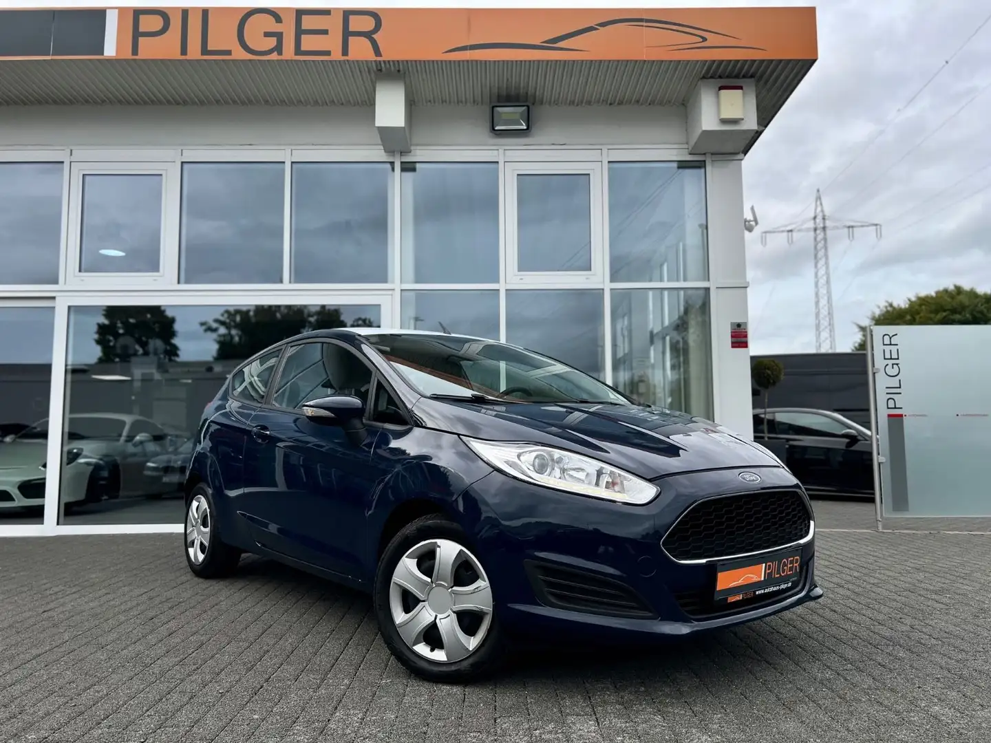 Ford Fiesta Trend Shz*Klima*Pdc*wenigKM*Finanzierung* Bleu - 1