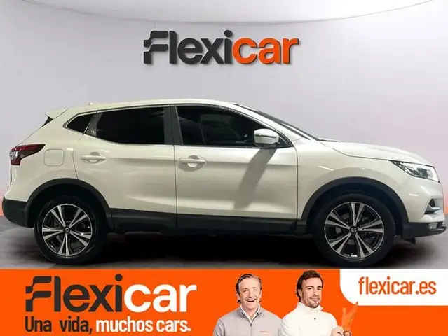 Nissan Qashqai 1.3 DIG-T N-Connecta 4x2 DCT 117kW