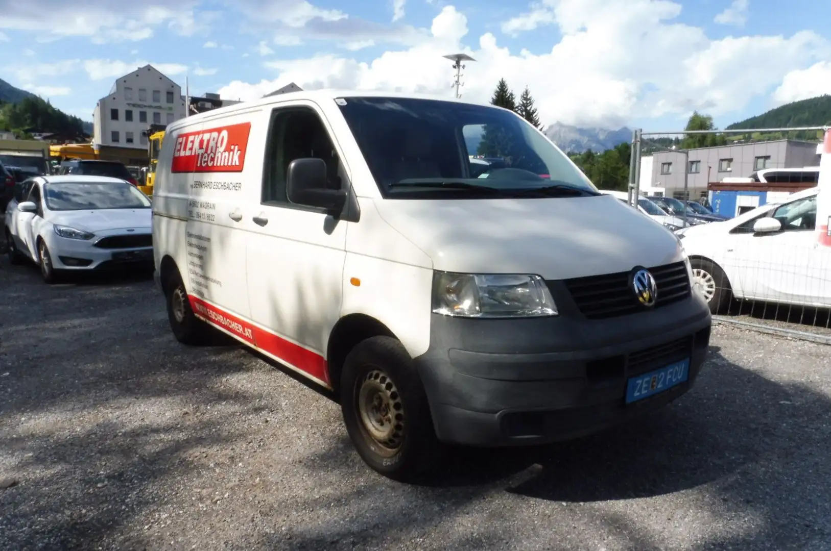 Volkswagen T5 Transporter Kasten-Kombi Kasten 4Motion Weiß - 2