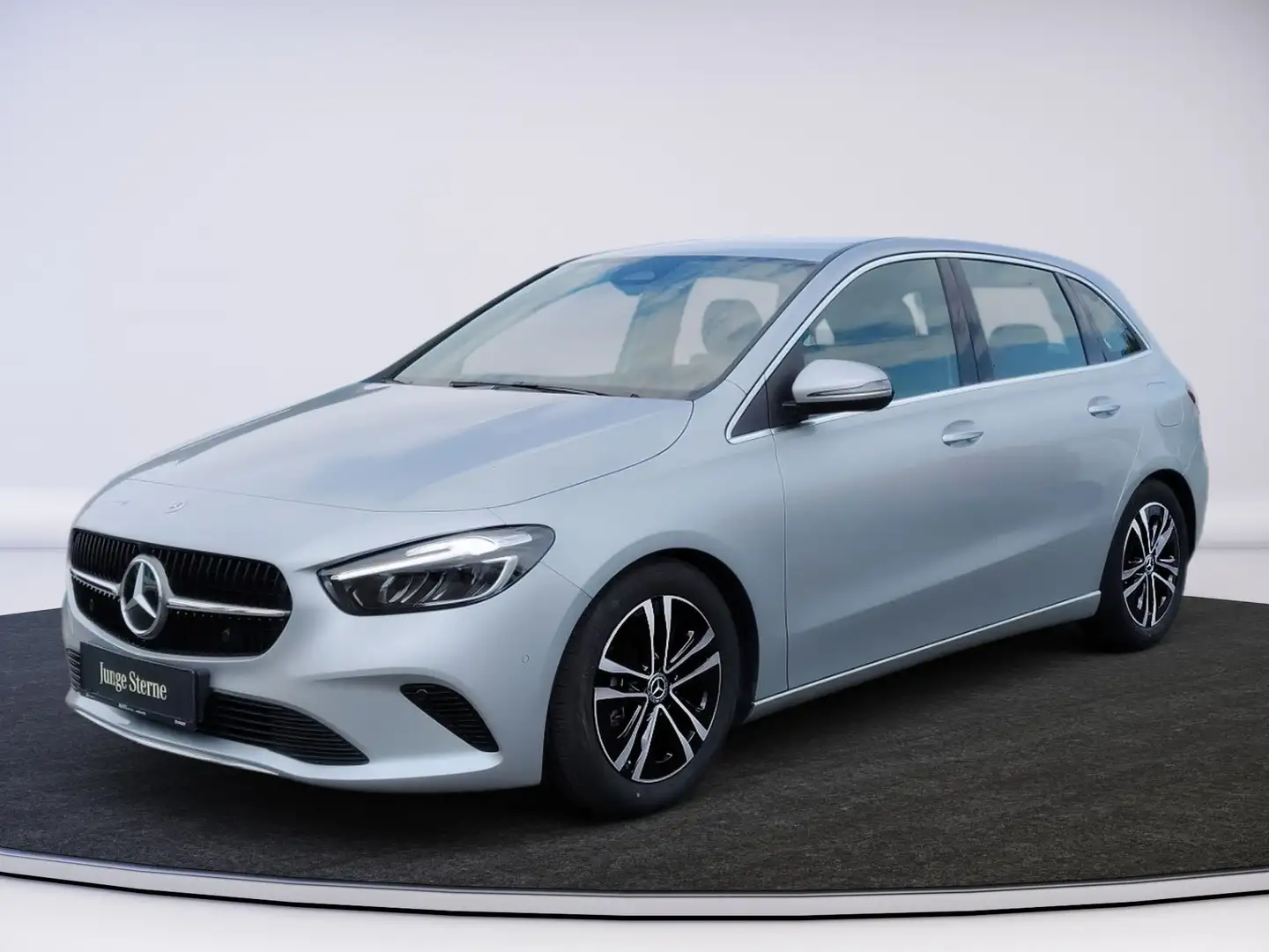 Mercedes-Benz B 180 Progressive Silber - 2