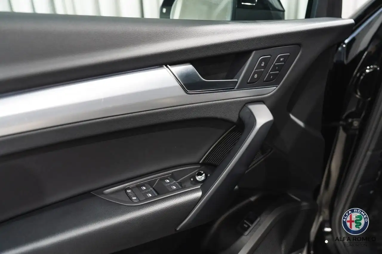 Audi Q5 снимка Audi Q5