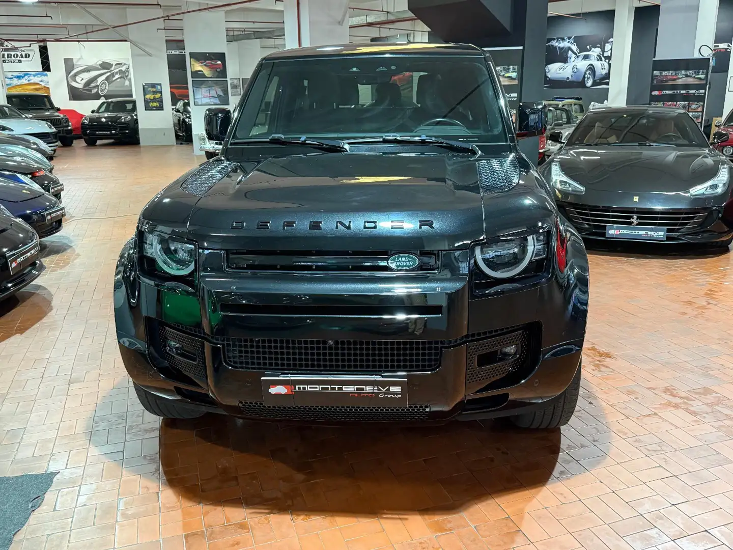 Land Rover Defender 90 3.0D I6 250 CV AWD Auto X-Dynamic SE Nero - 2