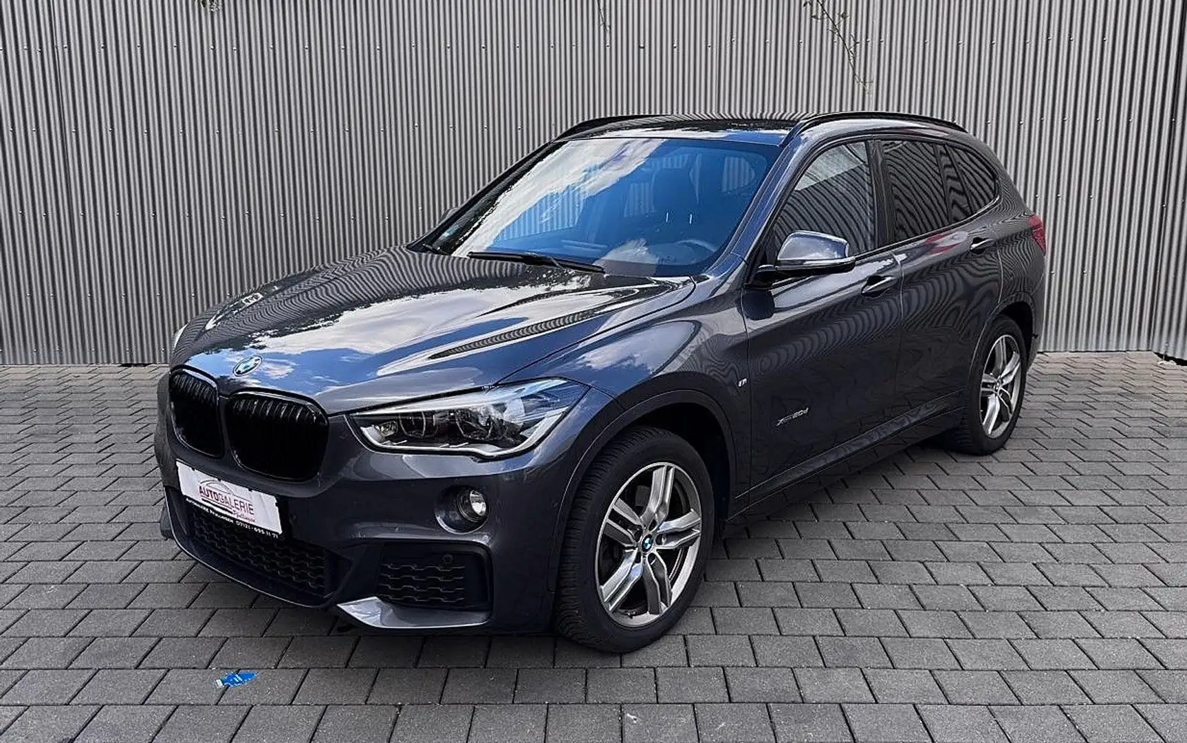 BMW X1 Baureihe X1 xDrive 20 d M Sport SHZ Tempomat Grau - 1
