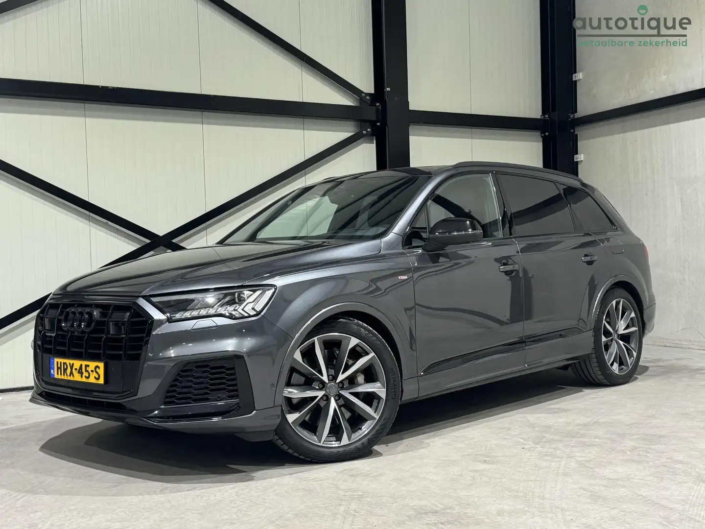 Audi Q7 55 TFSIe quattro S-LINE Aut. | panorama | leder | Gris - 1