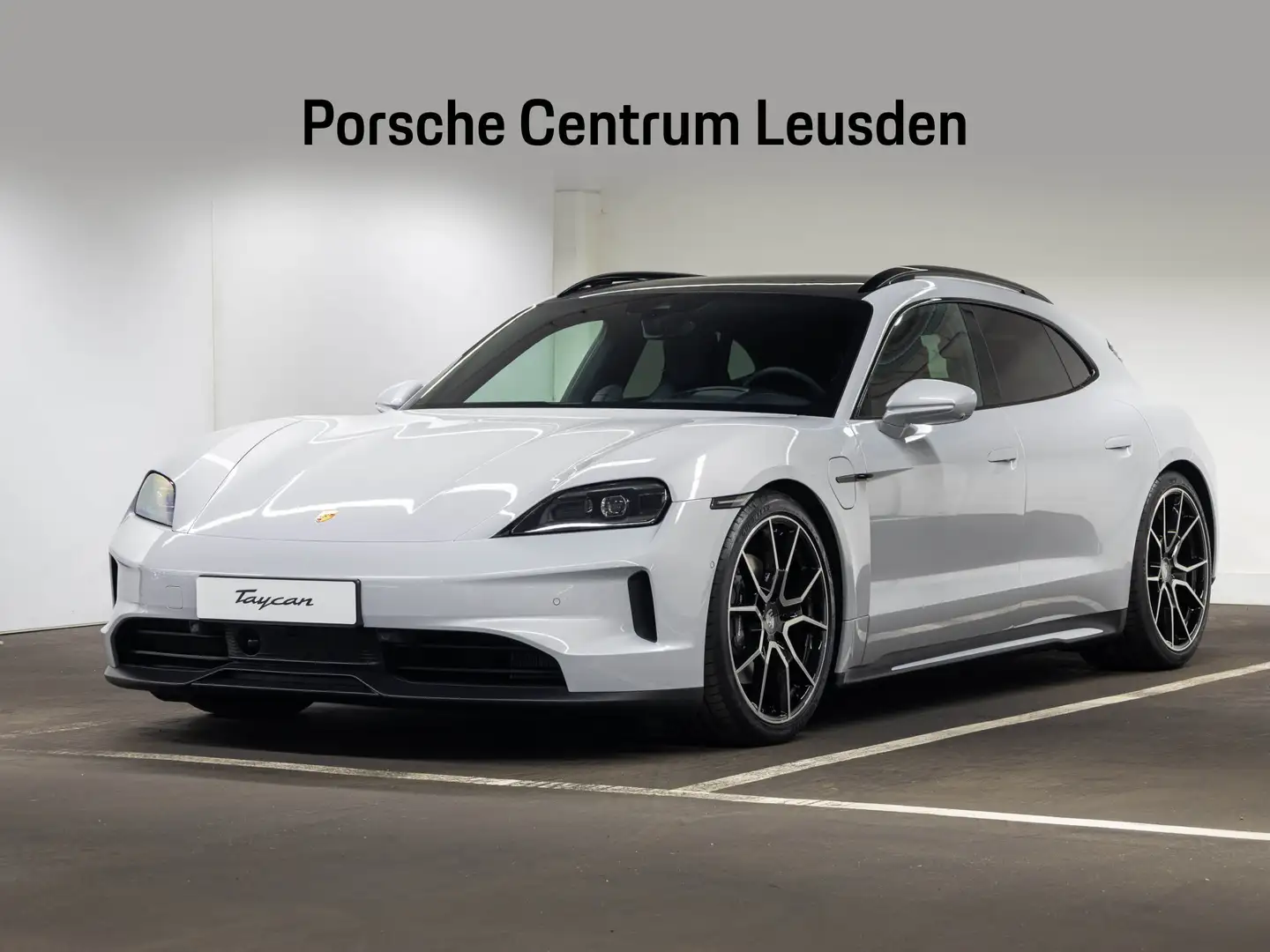 Porsche Taycan Sport Turismo Grijs - 1