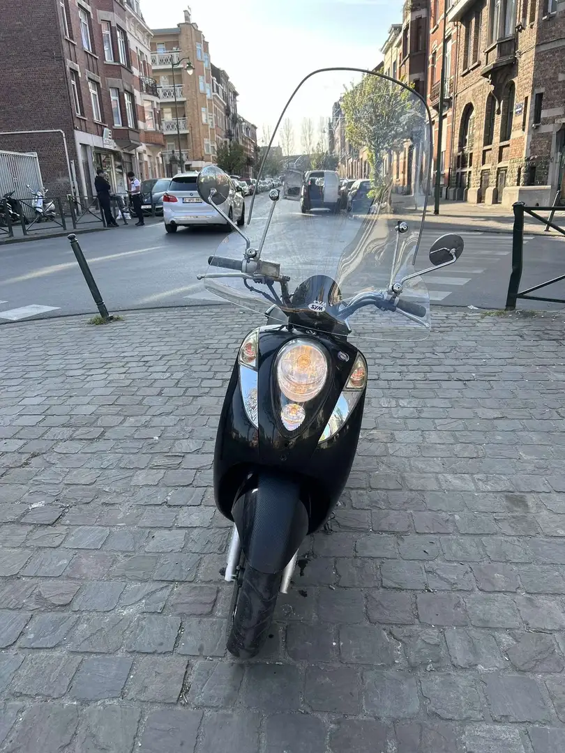 SYM Mio Black - 1