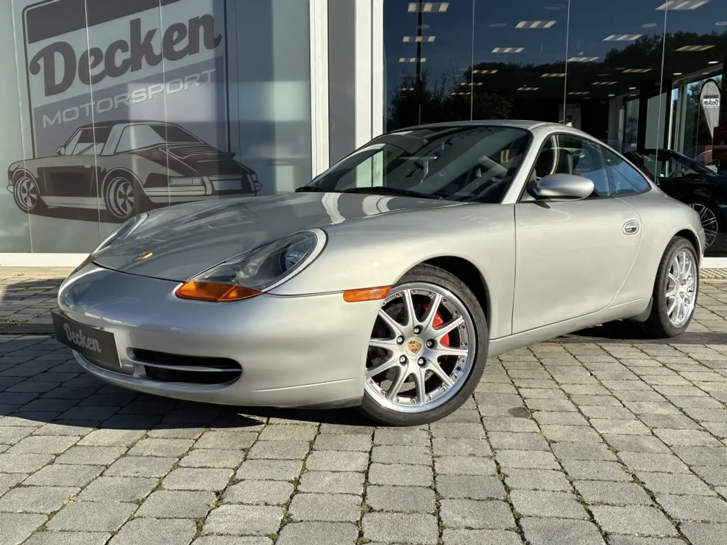 Porsche 996 Carrera Coupé Silber - 1