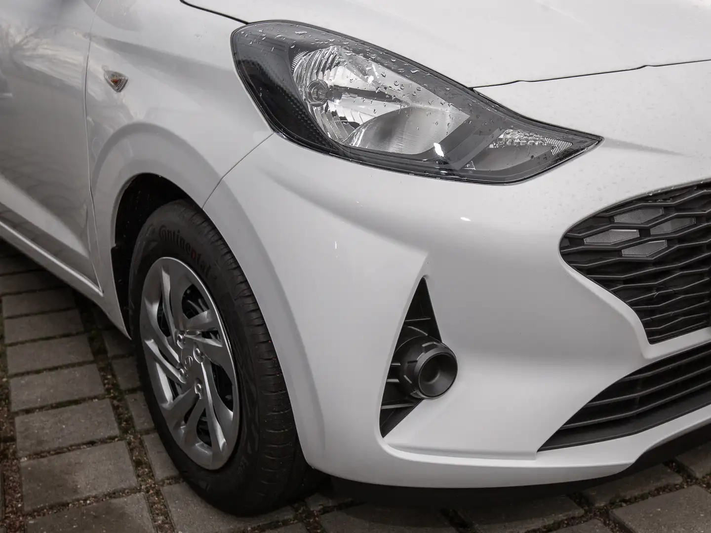 Hyundai i10 Navi+Klima+ideal für die Stadt+verfügbar Weiß - 2