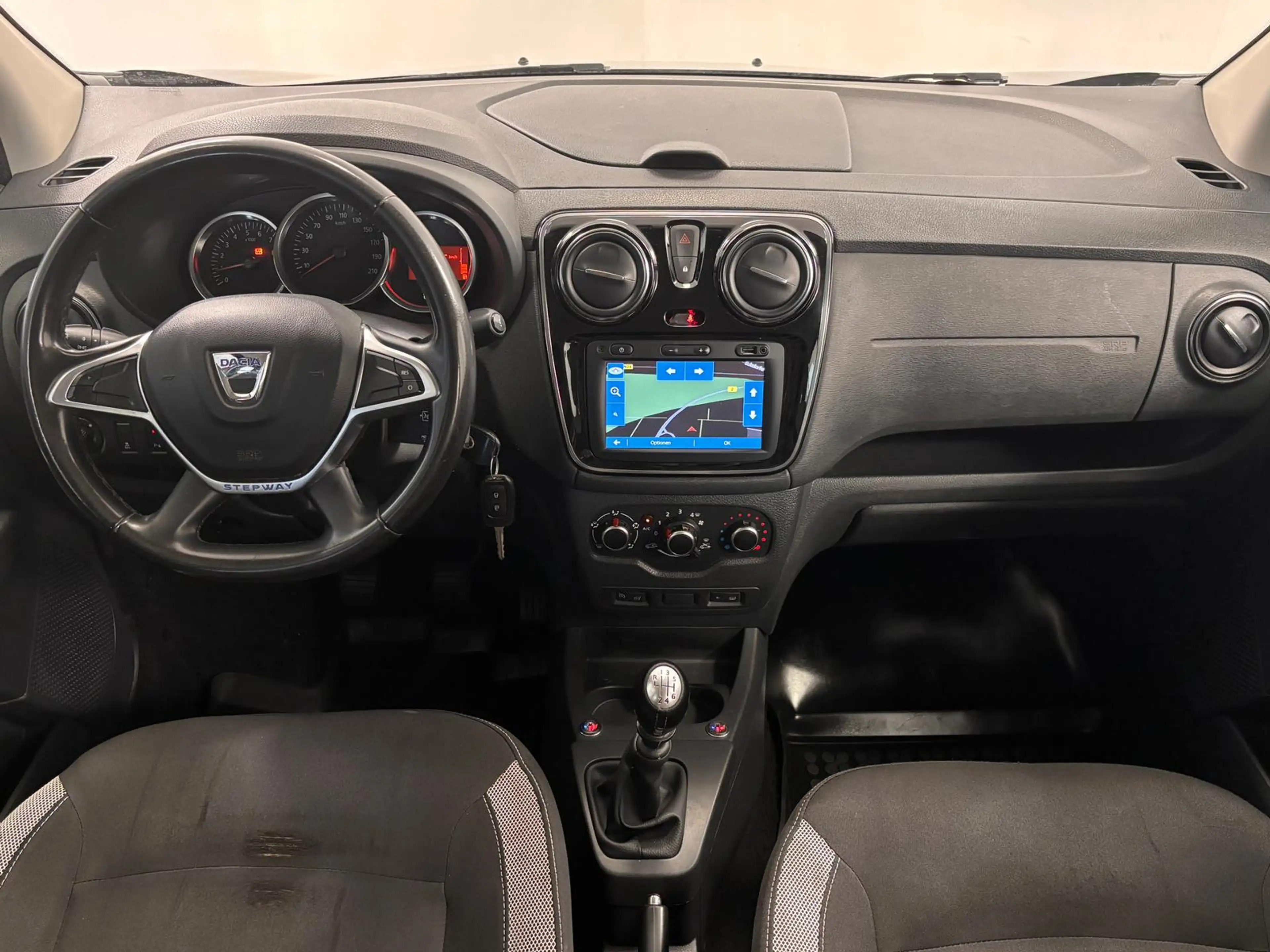 Dacia Lodgy dCi*Klima*Navi*AHK*7-Sitzer* — photo 11