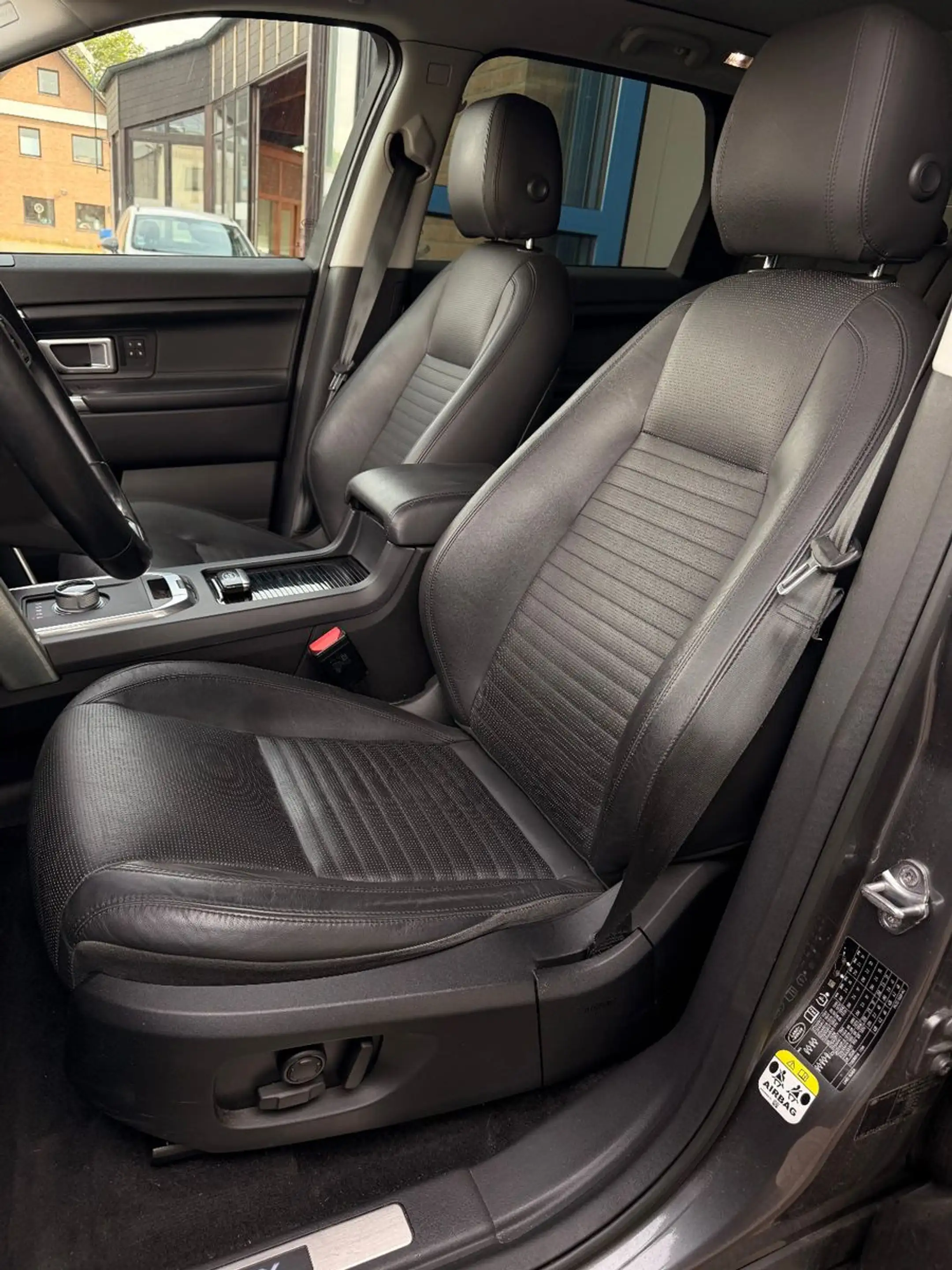 Land Rover Discovery Sport HSE Luxury/Allrad/Sitzhz./Kamera — photo 12