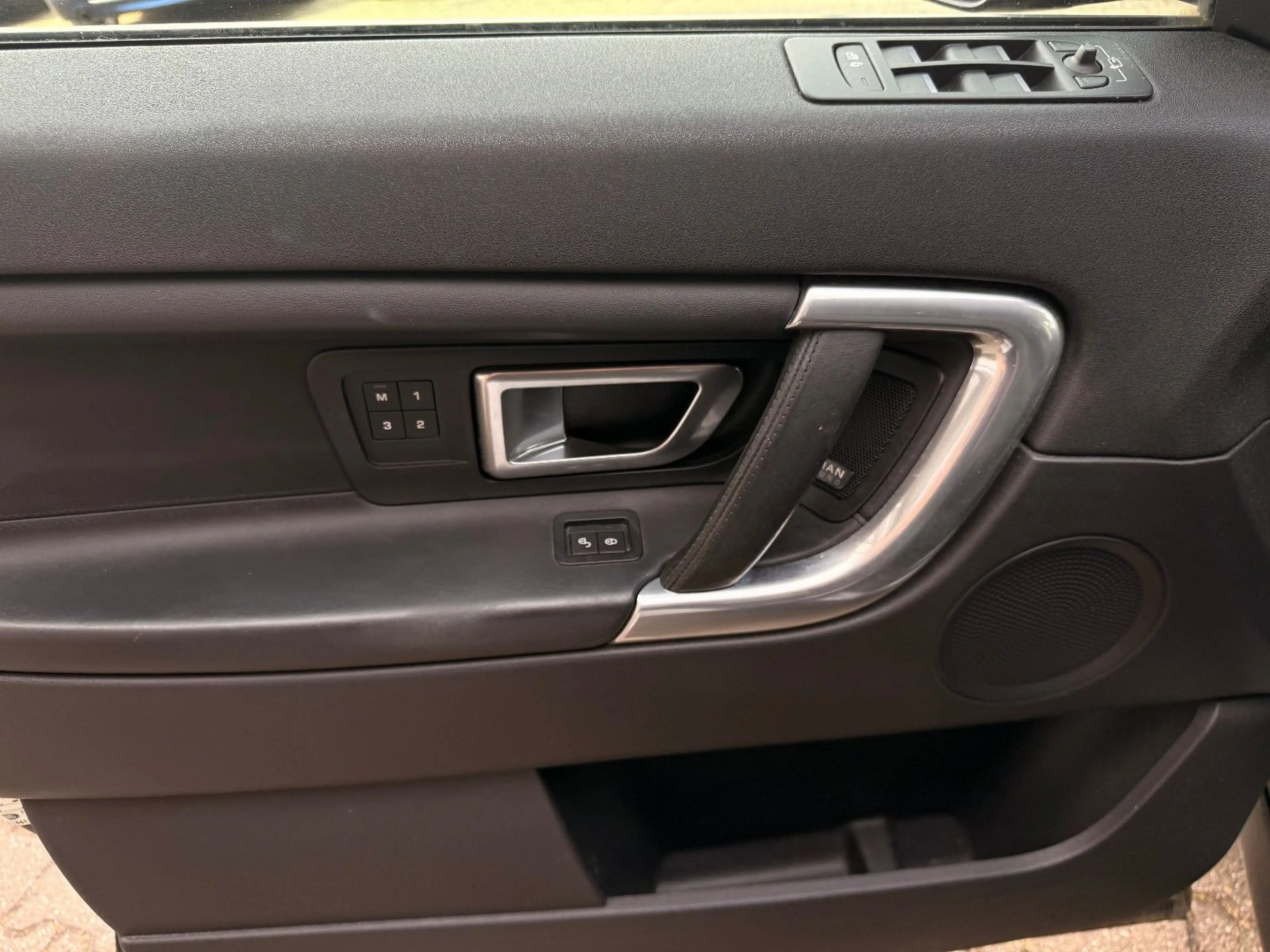Land Rover Discovery Sport HSE Luxury/Allrad/Sitzhz./Kamera — photo 11