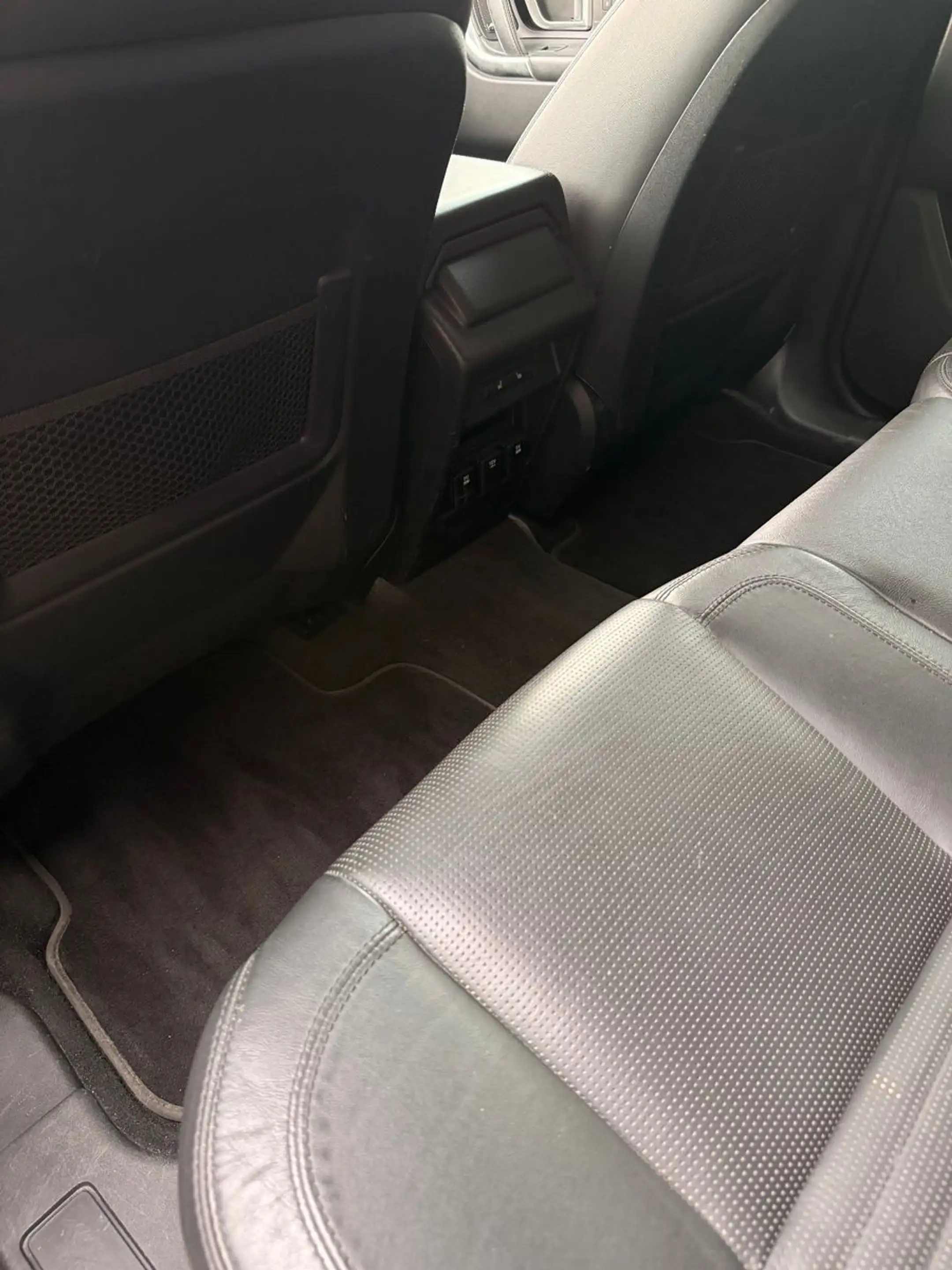 Land Rover Discovery Sport HSE Luxury/Allrad/Sitzhz./Kamera — photo 14