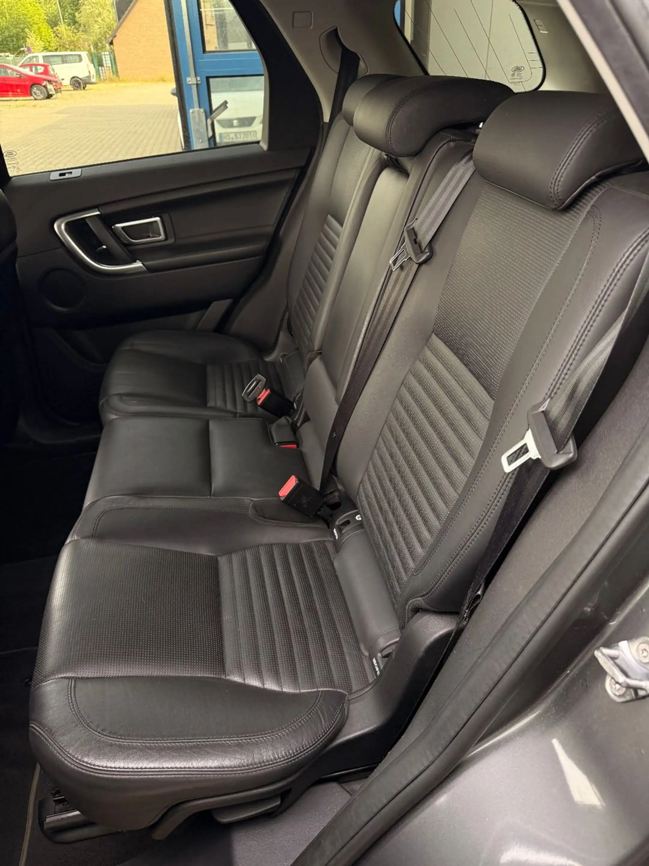 Land Rover Discovery Sport HSE Luxury/Allrad/Sitzhz./Kamera — photo 13