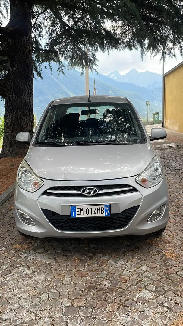 Hyundai i10 Sound Edition Argento - 2