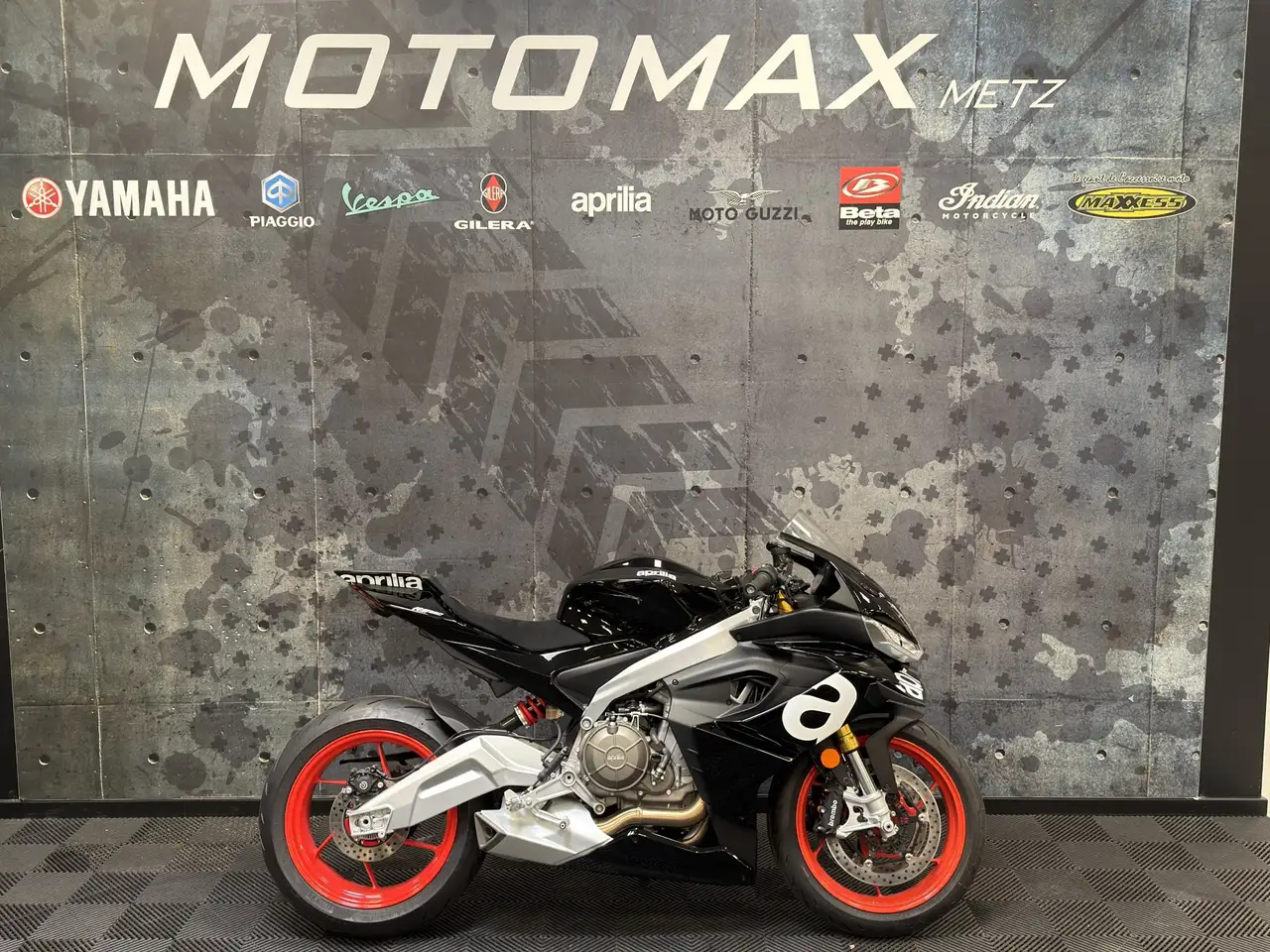 Aprilia RS 660