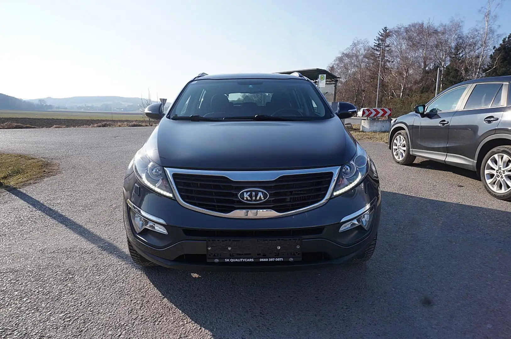 Kia Sportage Active 1,7 CRDi DPF Grau - 1