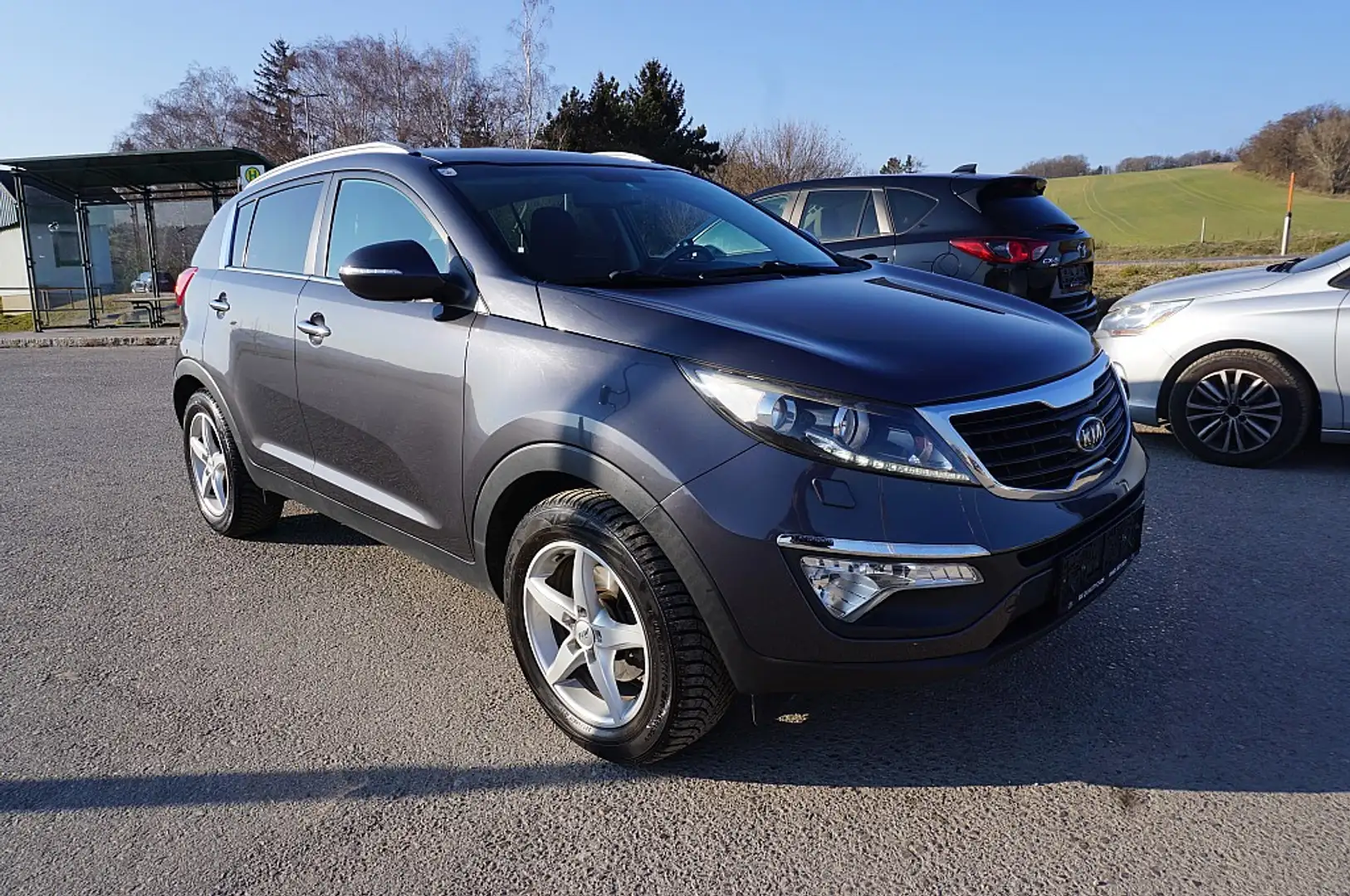 Kia Sportage Active 1,7 CRDi DPF Grau - 2