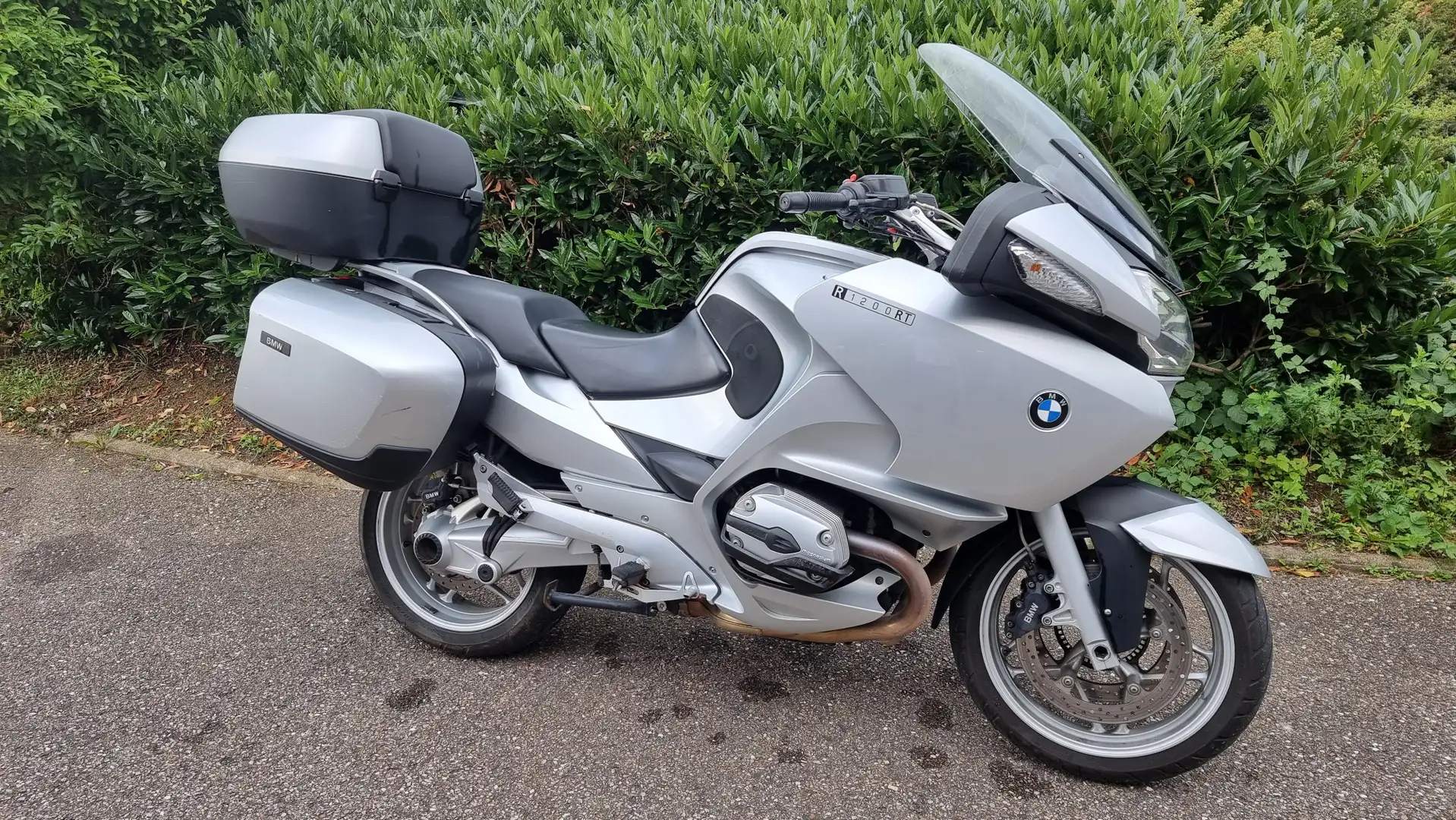 BMW R 1200 RT siva - 1