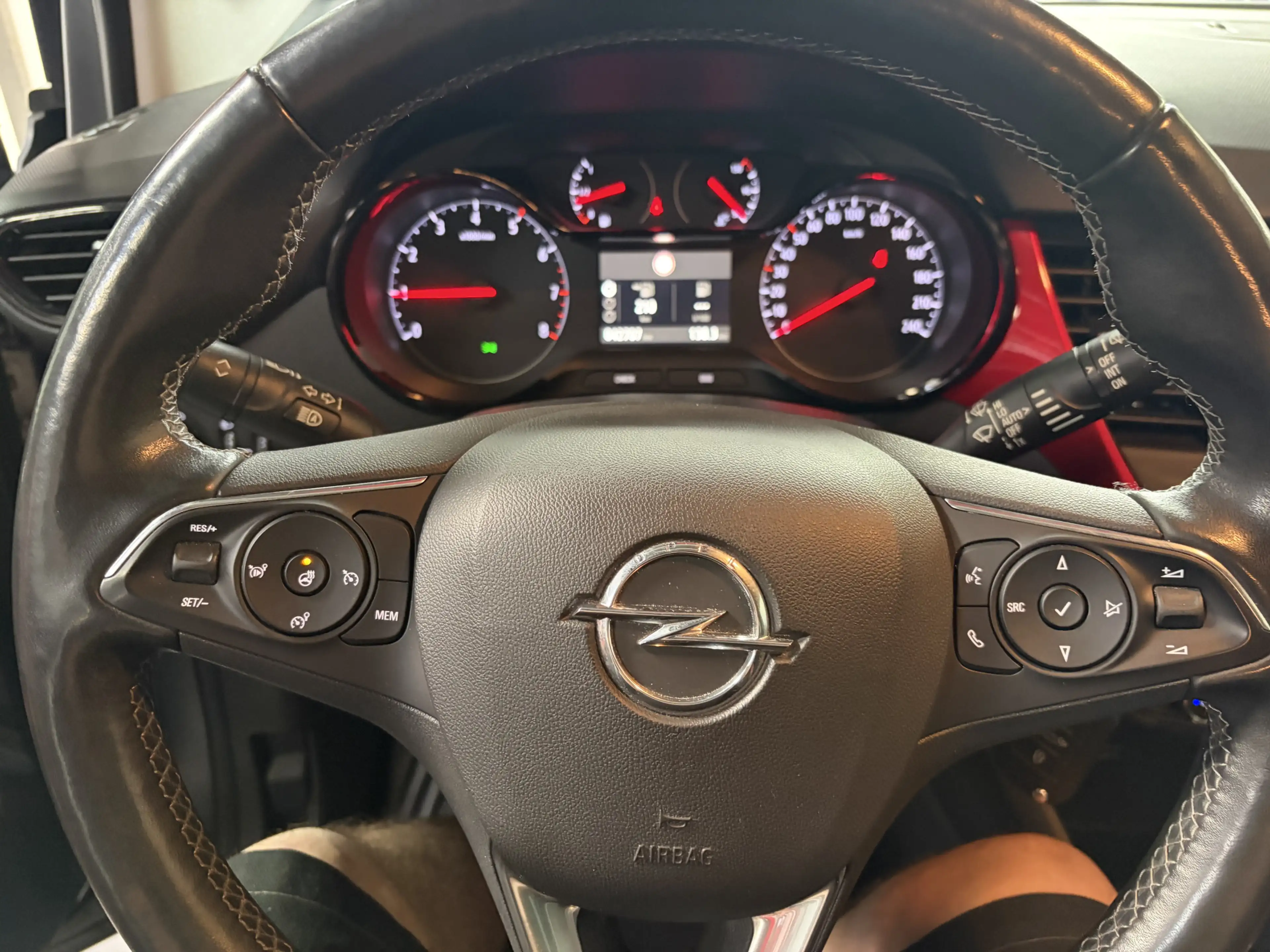 Opel Crossland 1.2 Turbo Ultimate Cruise Pdc Clima Trekhaak Navi — photo 6