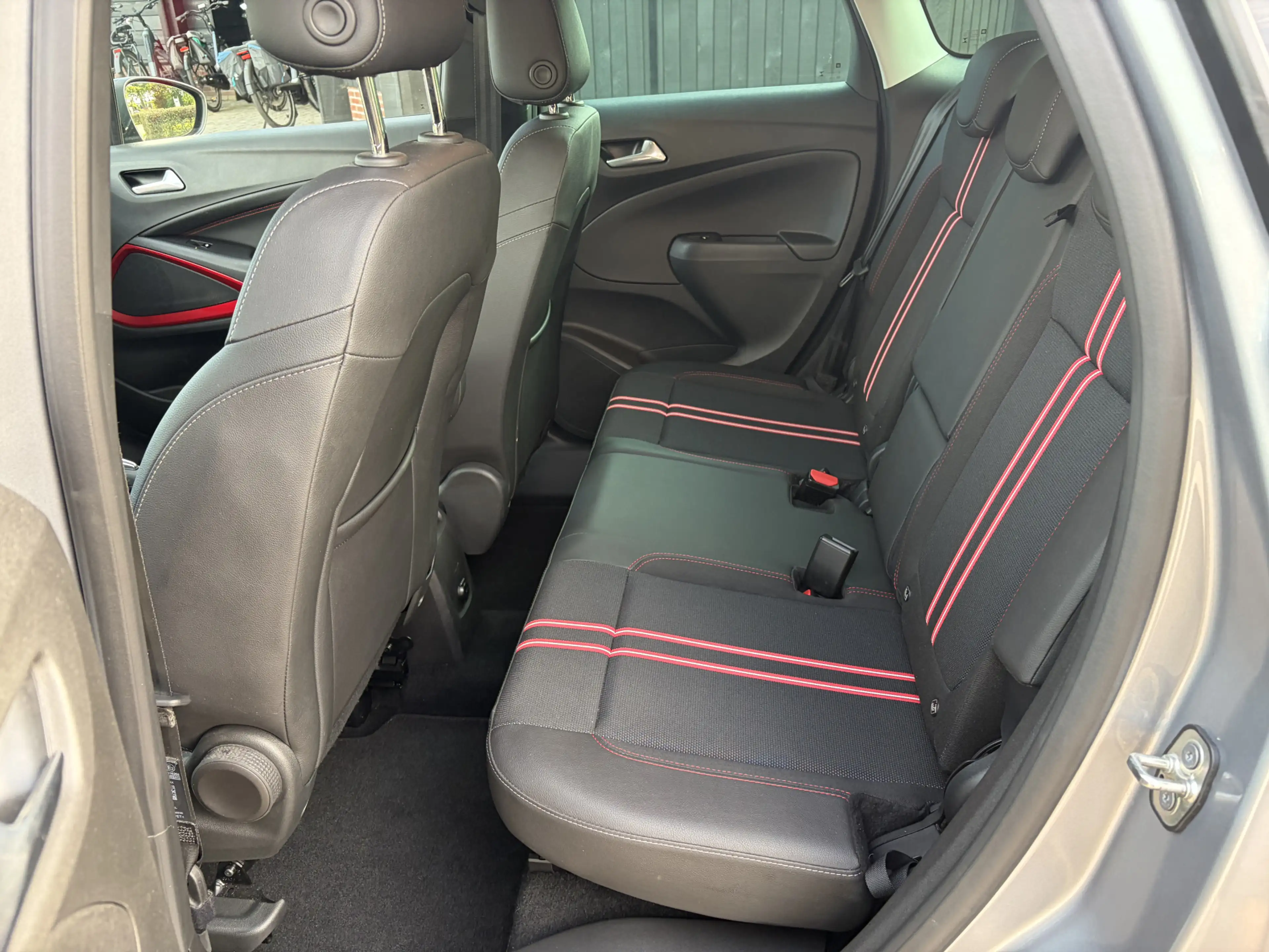 Opel Crossland 1.2 Turbo Ultimate Cruise Pdc Clima Trekhaak Navi — photo 10