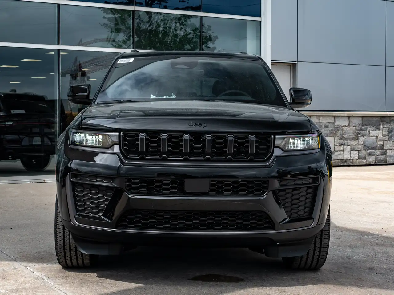Jeep Grand Cherokee снимка Jeep Grand Cherokee