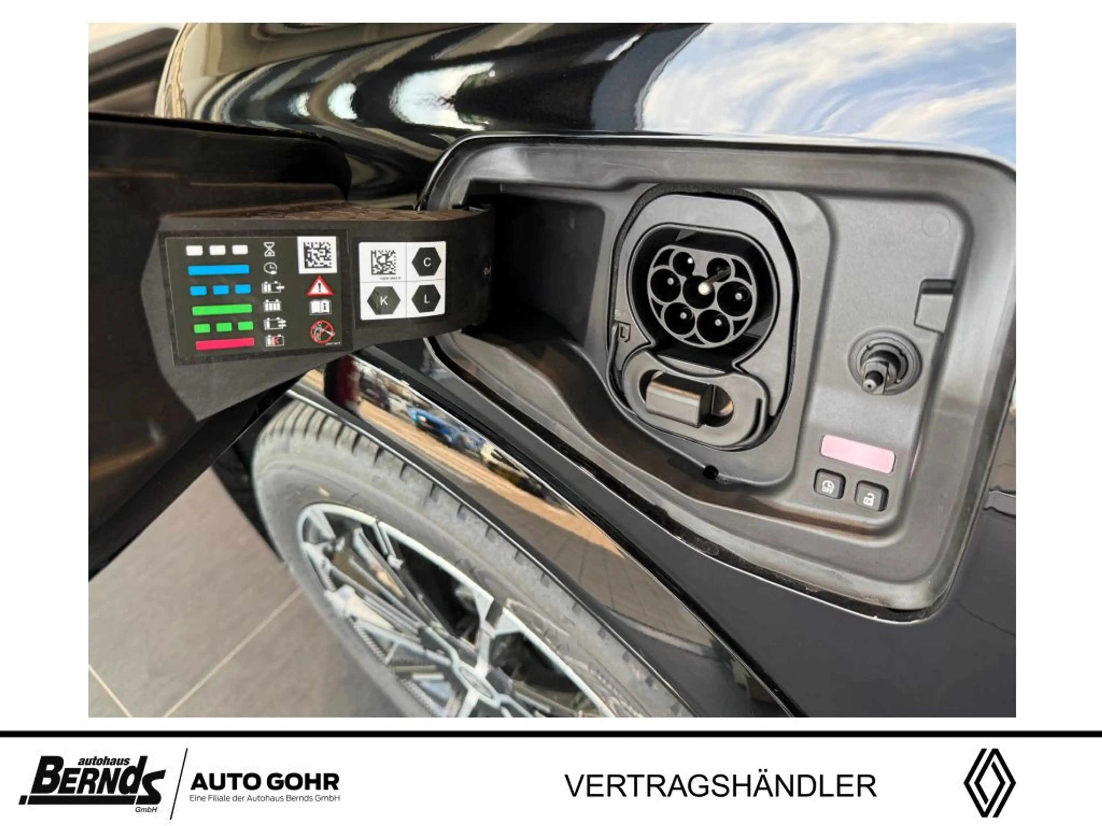 Renault R 5 E-Tech Iconic Five 150 Comfort Range NAVI SHZ LHZ — photo 12