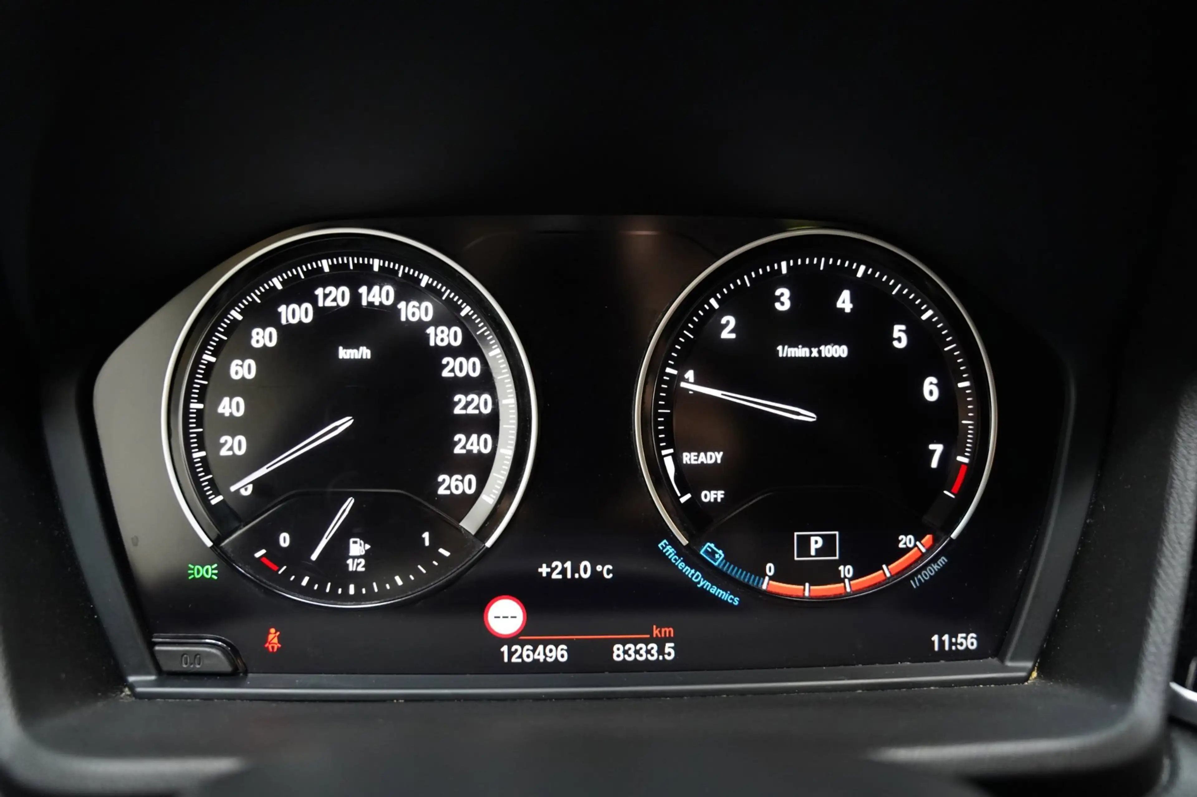 BMW X2 SDrive18i M SPORT PANO SFEER HUD LEER CAM TREKH — photo 15
