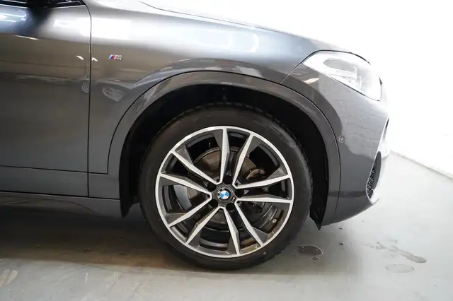 BMW X2 view 10