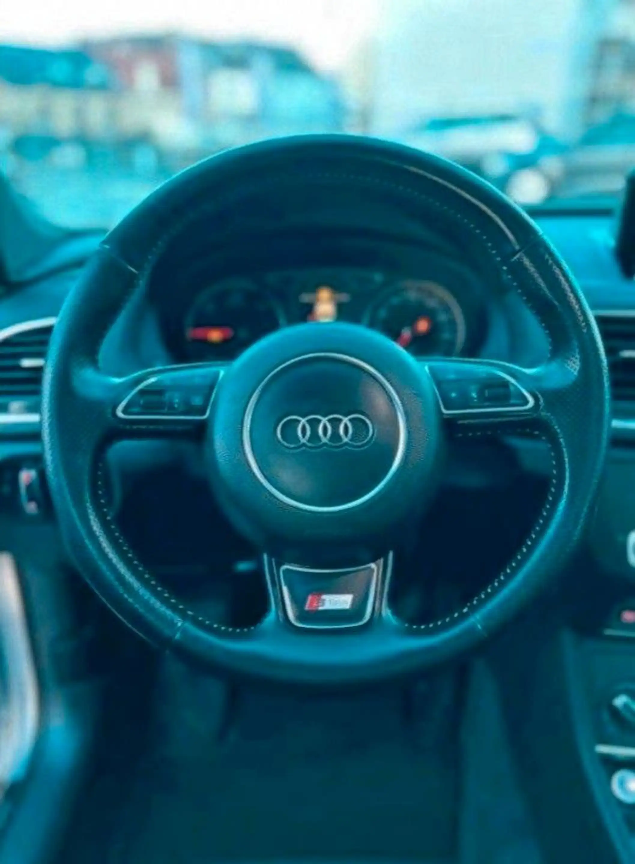 Audi Q3 SPORT S-LINE QUATTRO PANO + SHZ +KEYLESS — photo 9