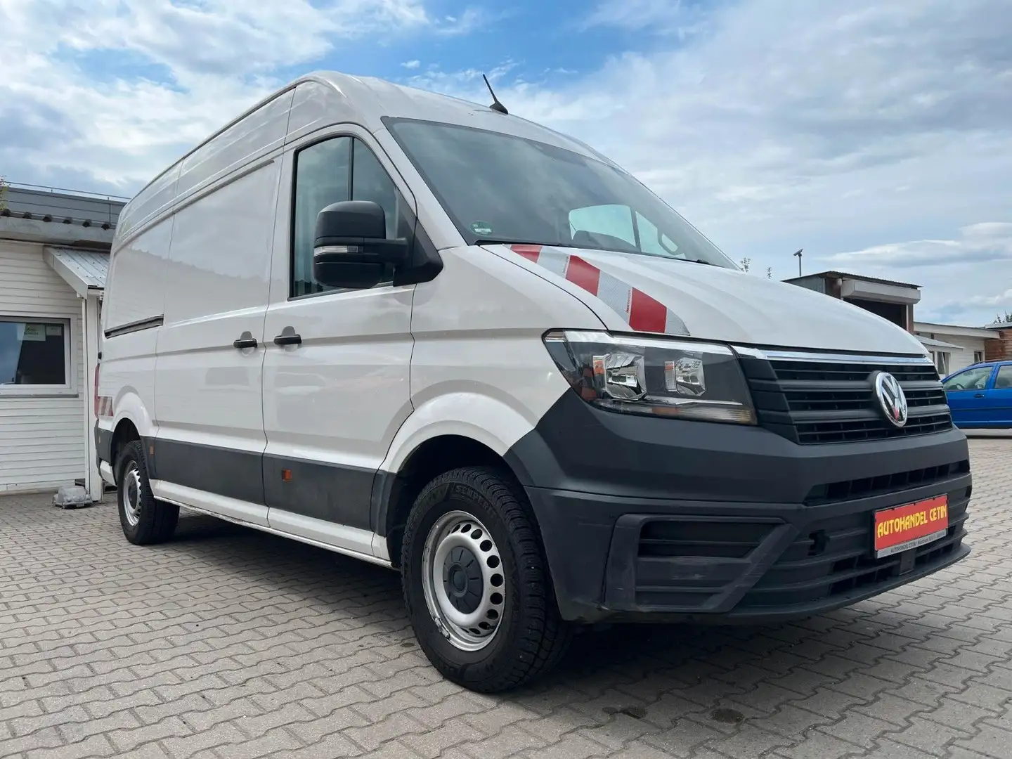 Volkswagen Crafter Kasten Kasten 35 mittellang Hochdach RWD Weiß - 1