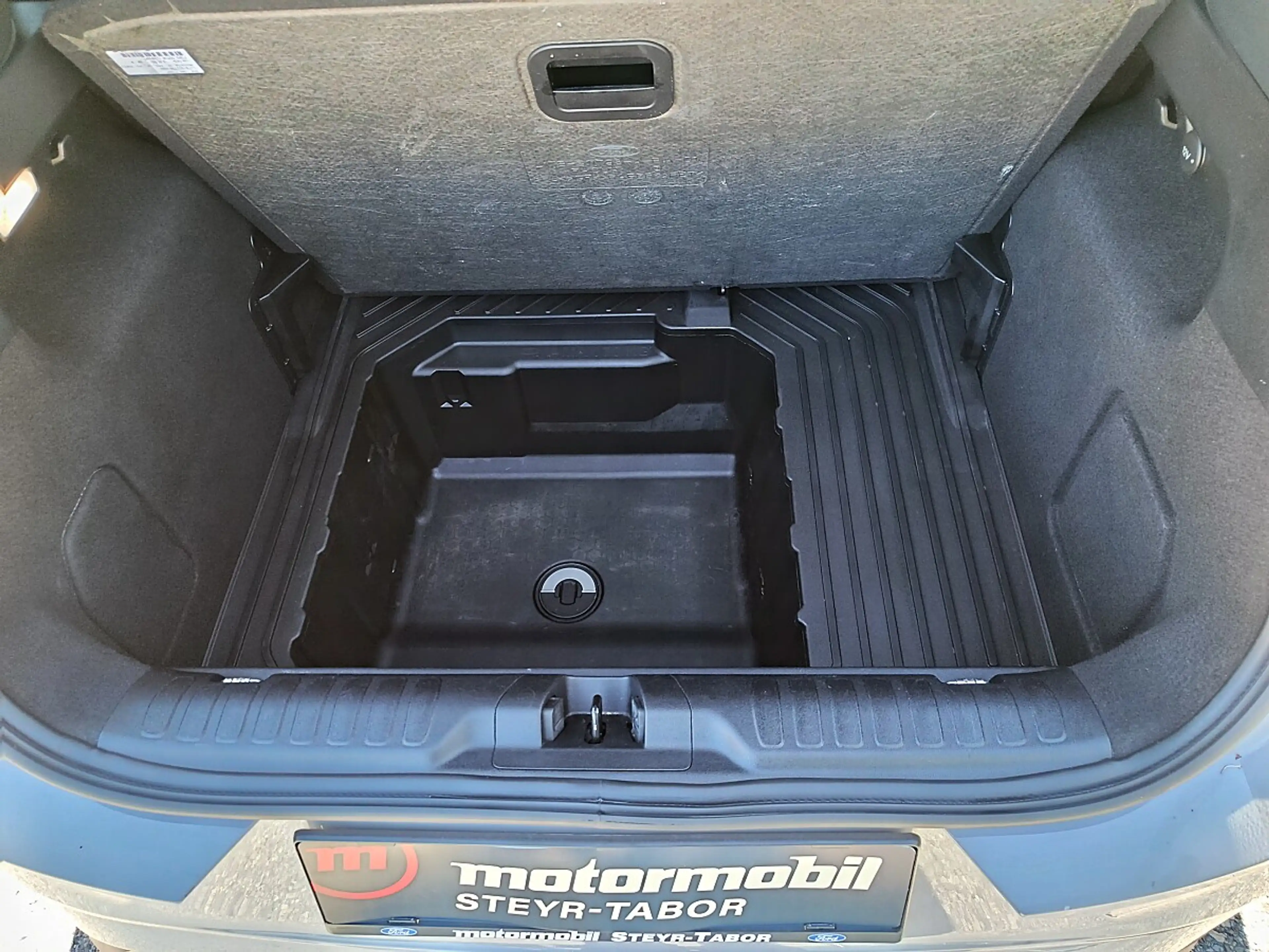Ford Puma 1,0 EcoBoost Hybrid ST-Line — photo 8