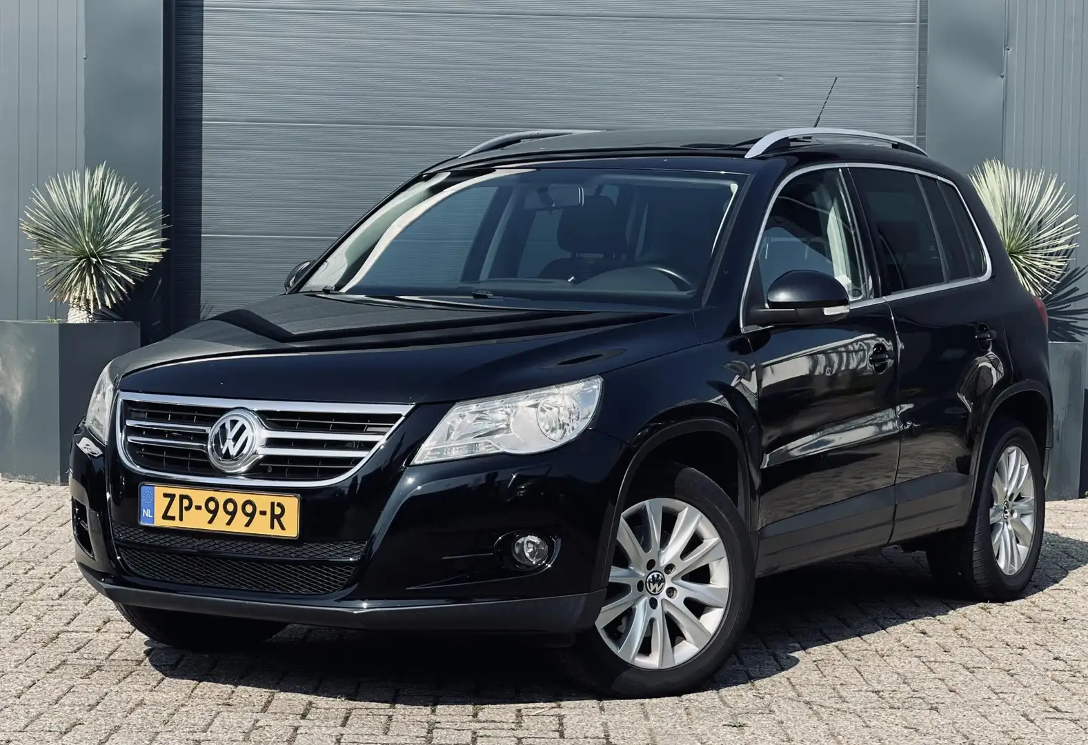 Volkswagen Tiguan 2.0 TDI Trend&Fun 4Motion Noir - 2